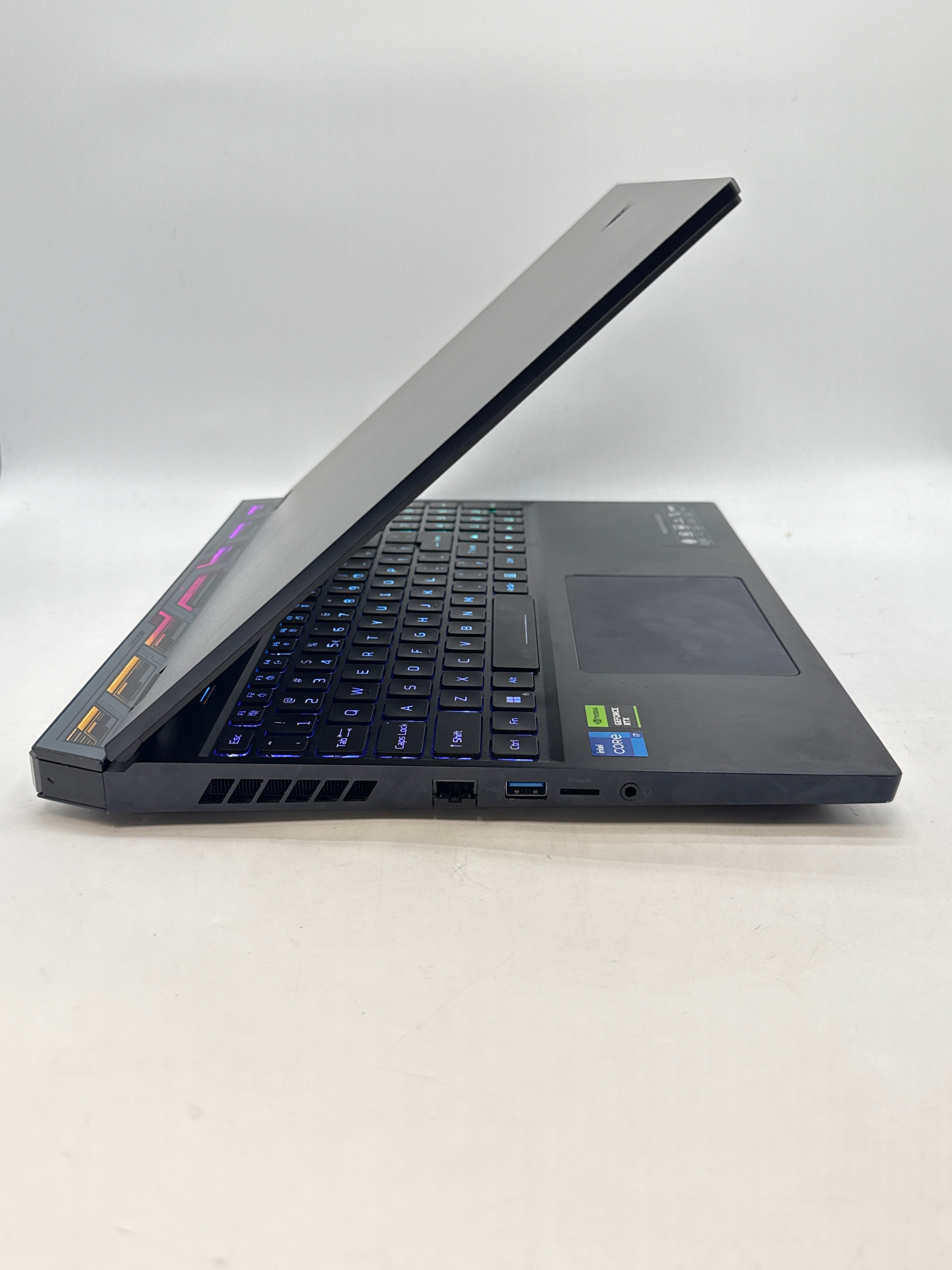 Acer Predator Helios 16 PH16-71 16" i7-13700HX 16GB RAM 1TB SSD GeForce RTX 4060 - Used