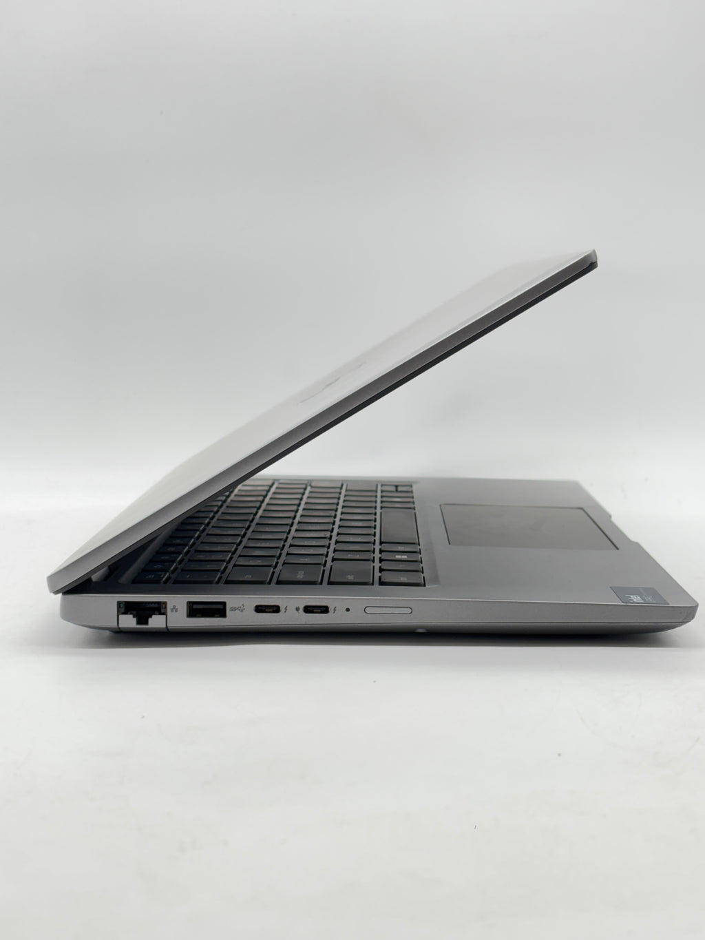 Dell Latitude 5450 14 in Ultra 7 165H 32GB RAM 512GB SSD Silver - Used
