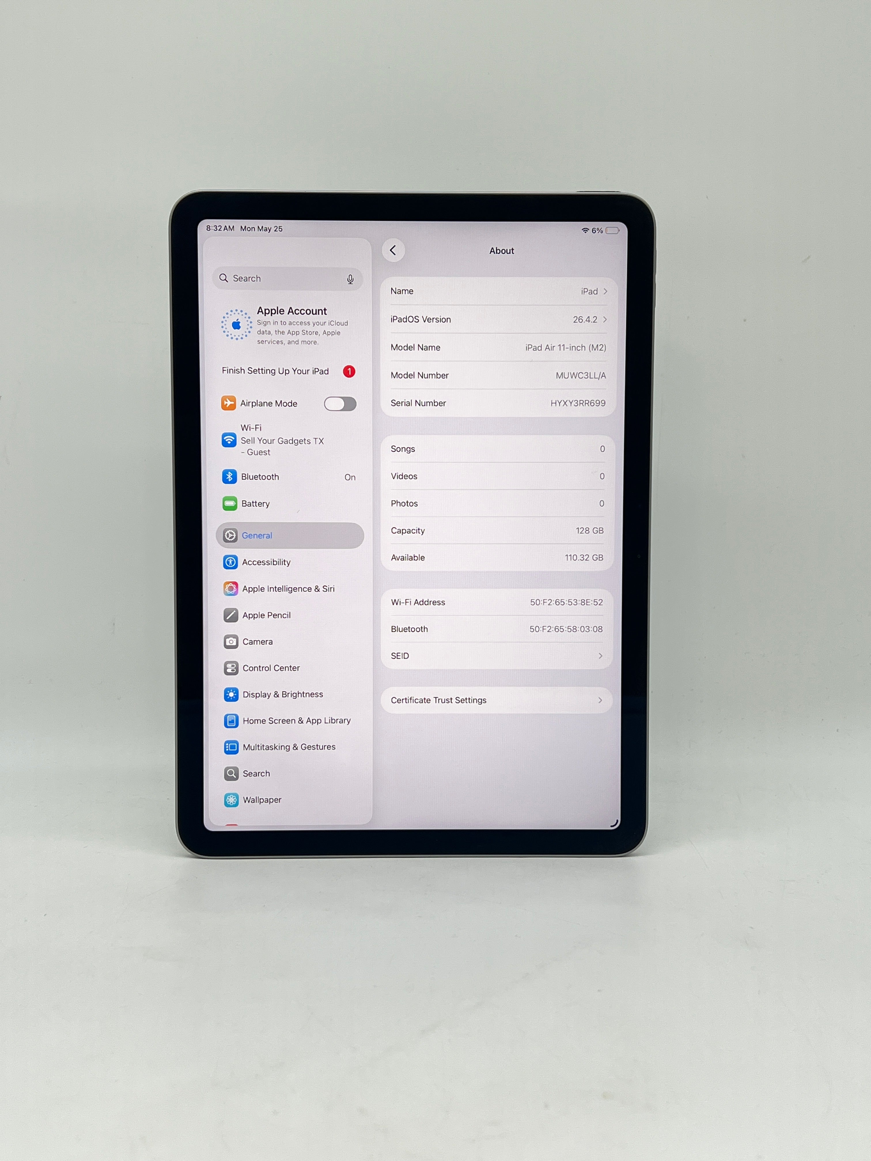 Apple iPad Air 11" M2 A2902 128GB Wi-Fi with Apple Pencil - Used