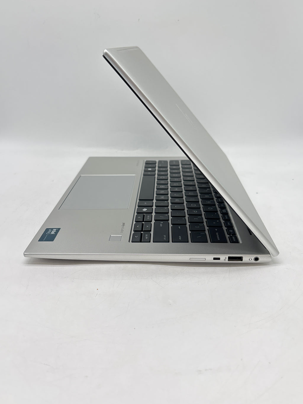 HP EliteBook 840 G11 14" Intel Ultra 5 135U 32GB RAM 1TB SSD - Used