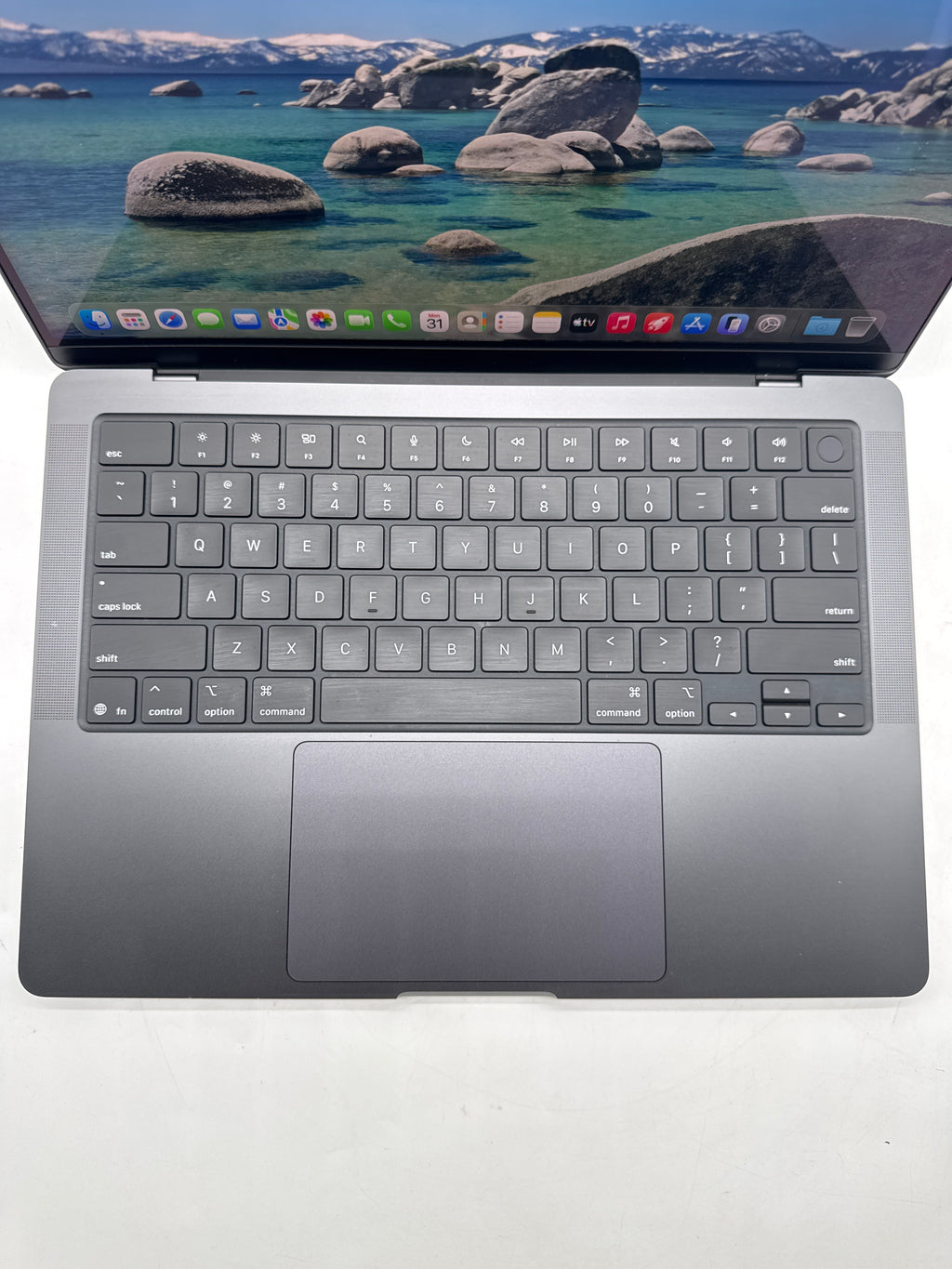 Apple MacBook Pro 14" A3434 Apple M5 16GB RAM 1TB SSD Black - Used