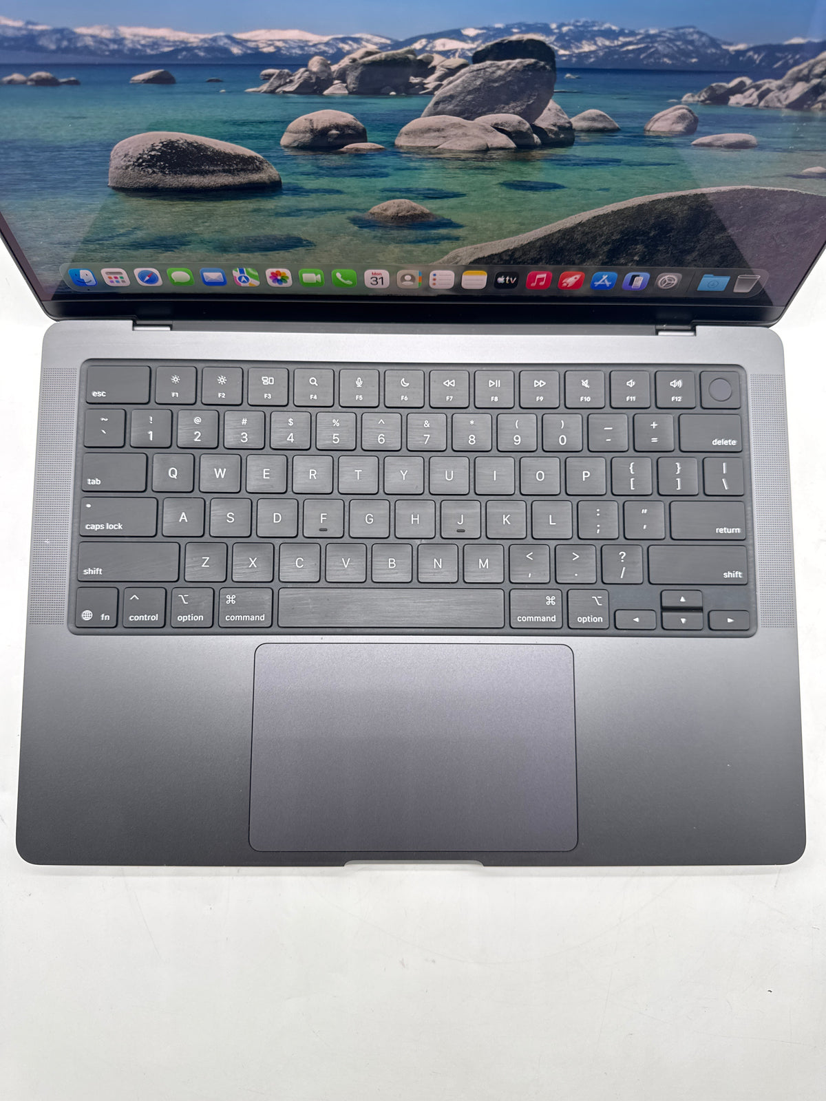 Apple MacBook Pro 14" A3434 Apple M5 16GB RAM 1TB SSD Black - Used
