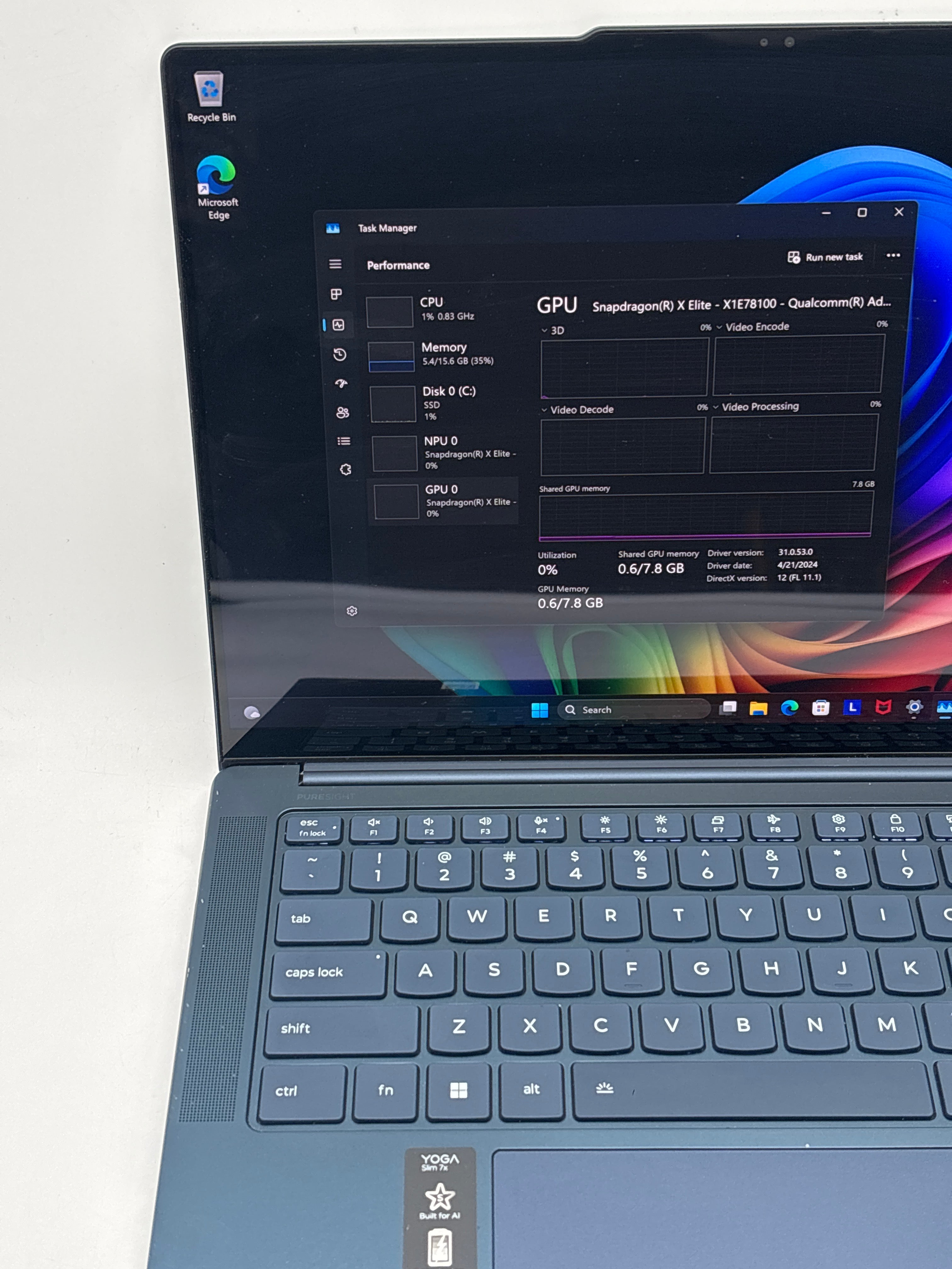 Lenovo Yoga Slim 7 14Q8X9 Touch Snapdragon X Elite 16GB RAM 512GB SSD