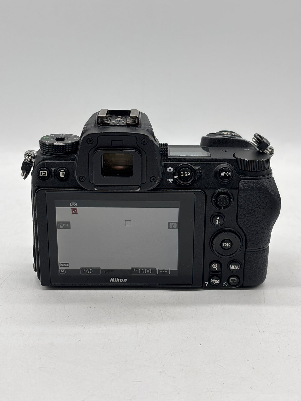 Nikon Z6 24.5MP Mirrorless Body Only Black - Used