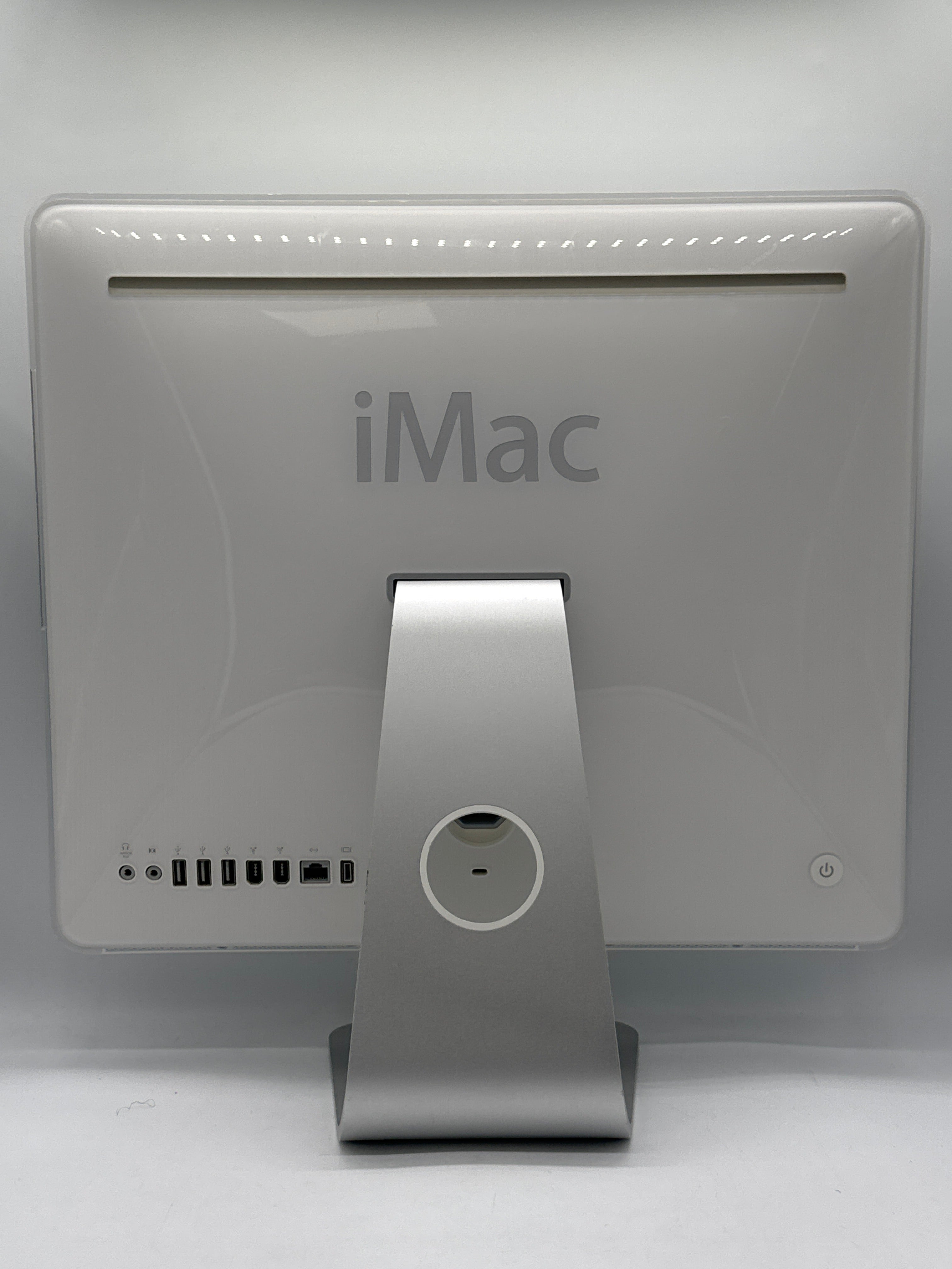 Apple iMac Isight G5 17" PowerPC G5 2GB RAM 160GB HDD All-in-One Desktop - Used