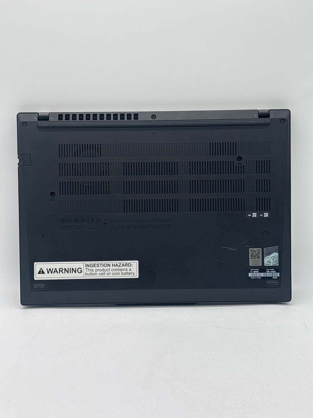 Lenovo ThinkPad T14 Gen 5 Ryzen 5 PRO 8540U 32GB RAM 512GB SSD - For Parts (Read)