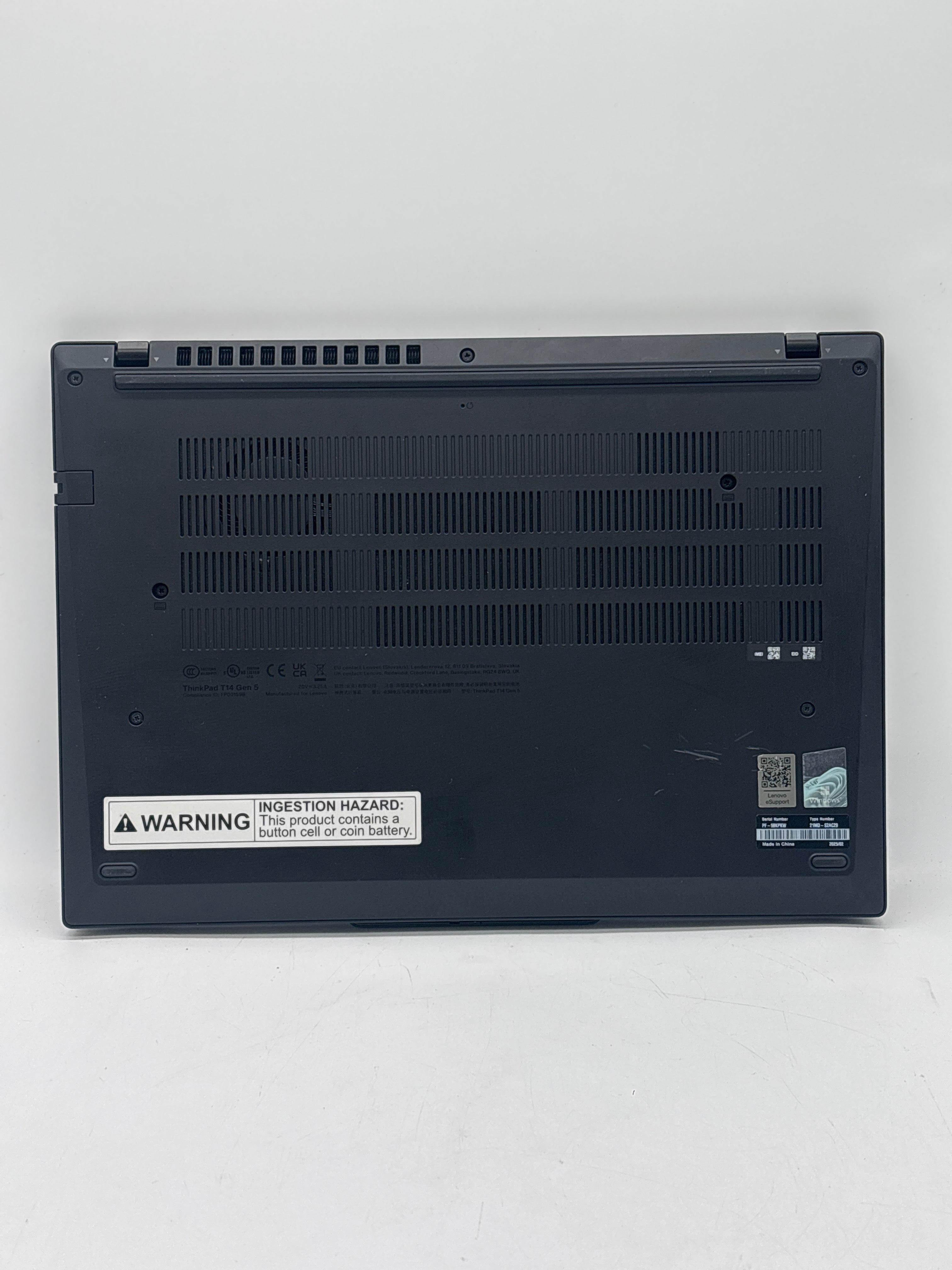 Lenovo ThinkPad T14 Gen 5 Ryzen 5 PRO 8540U 32GB RAM 512GB SSD - For Parts (Read)