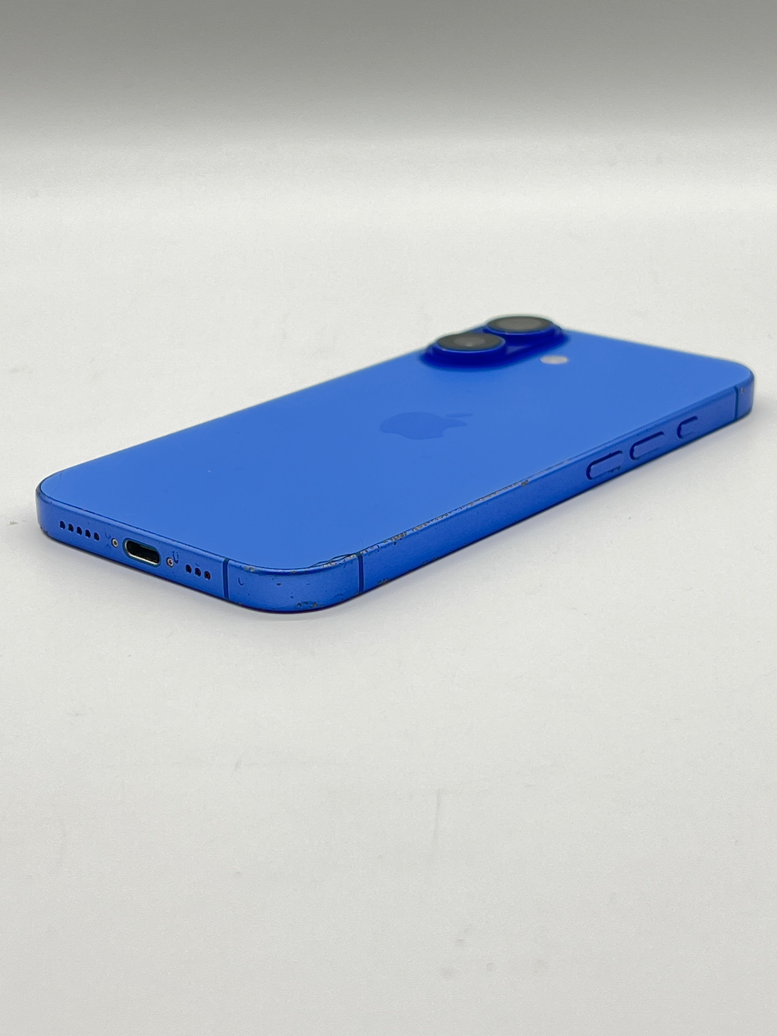 Apple iPhone 16 256 GB Used C