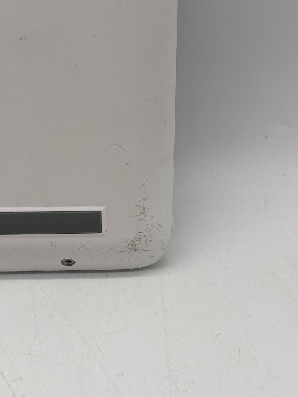 HP 14-dq0052dx 14" Intel Celeron N4120 8GB RAM 64GB SSD White - Used