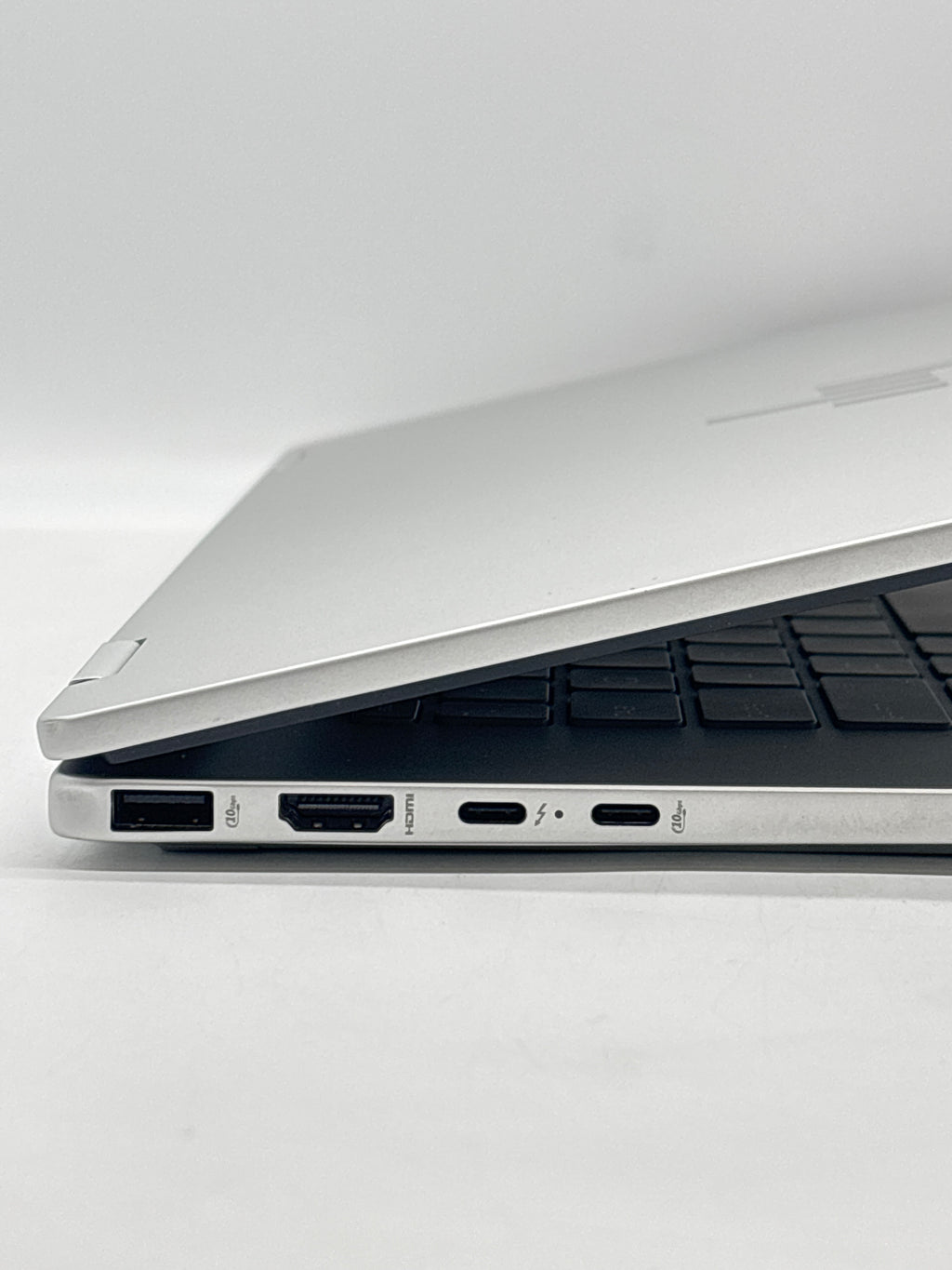 HP OmniBook 7 16-au0001nr Flip Ultra 7 256V 16GB RAM 1TB SSD Silver