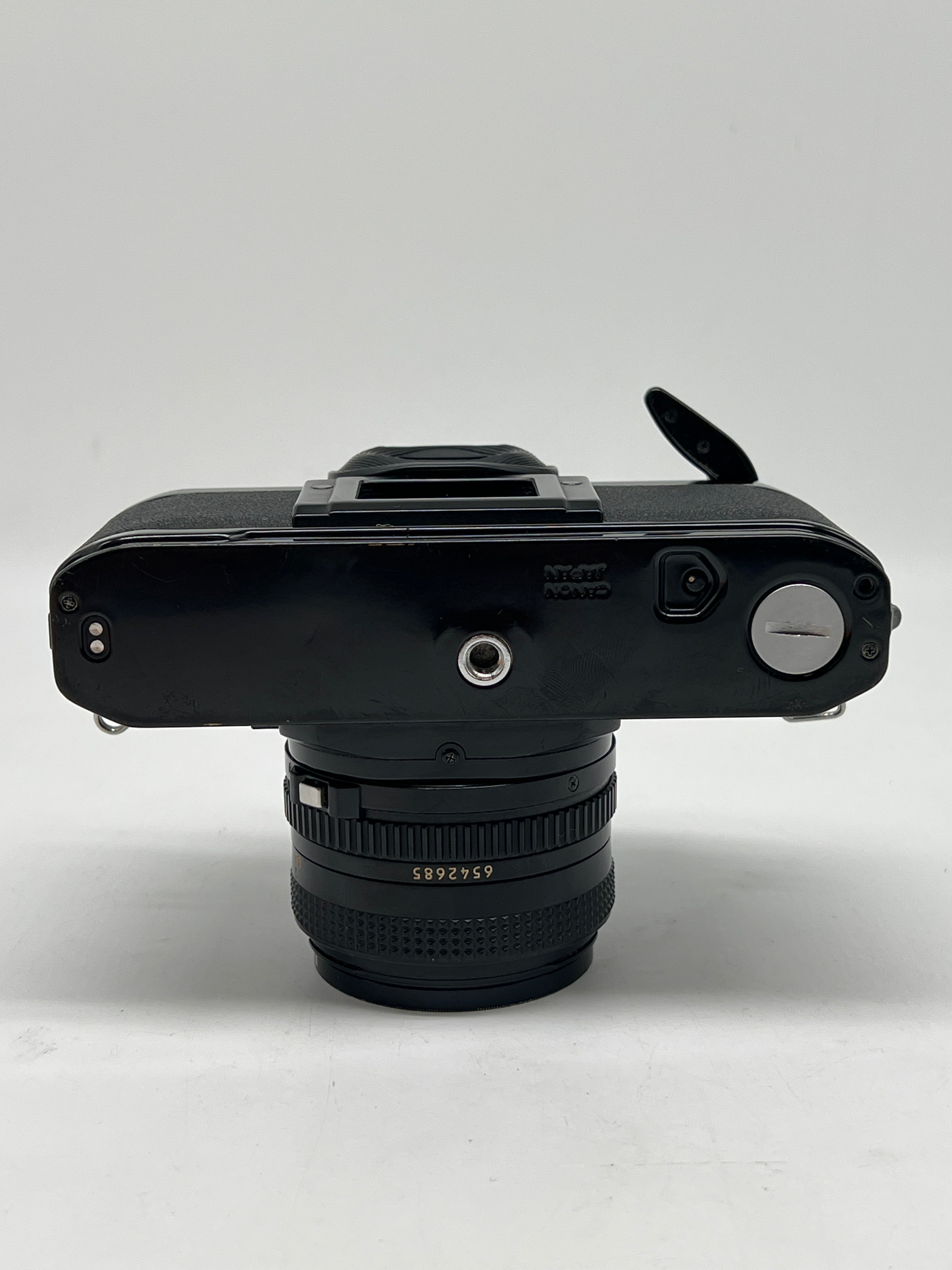 Canon AE-1 Black SLR Camera 35mm W/50mm f/1.8 FD Lens