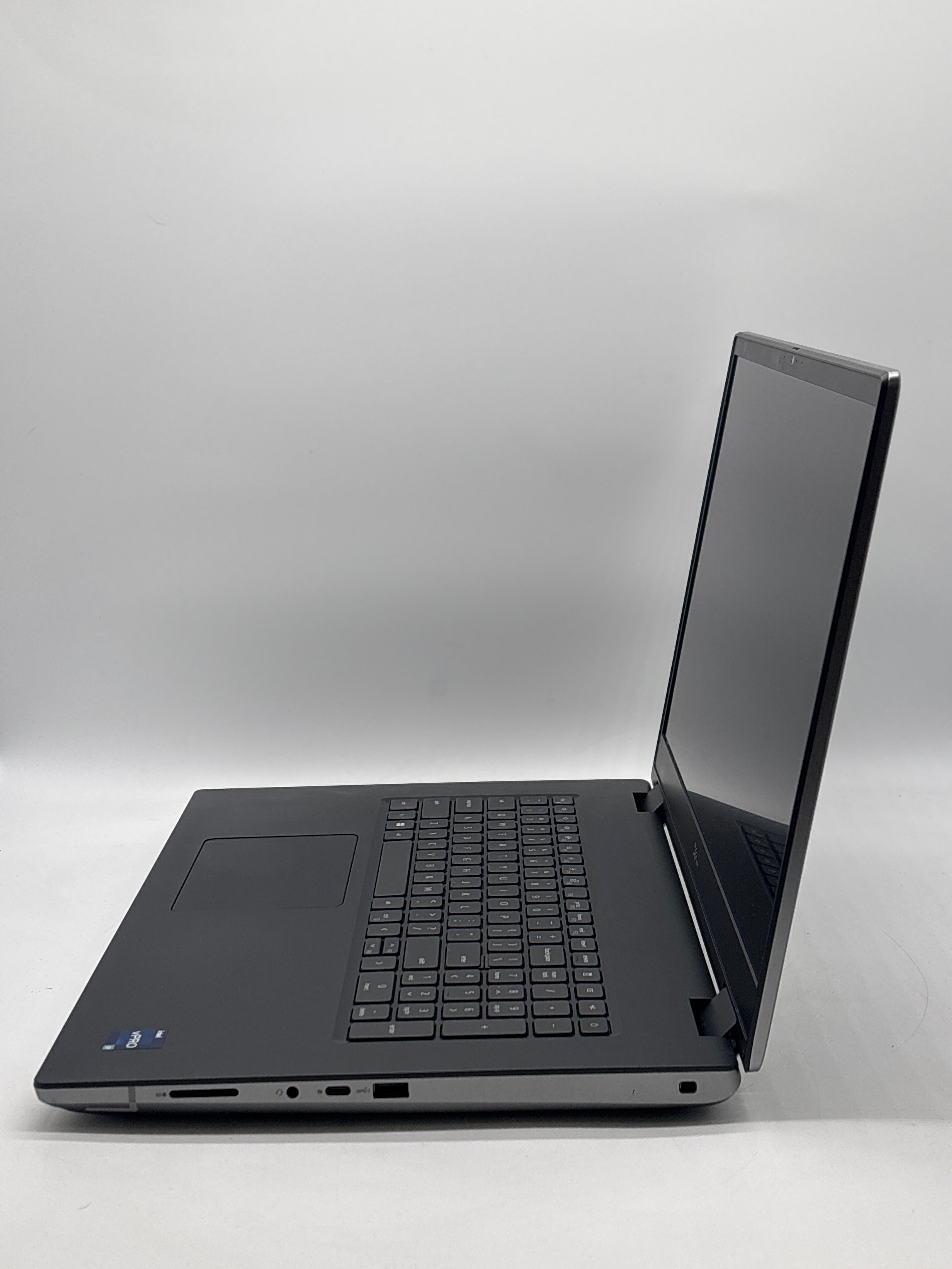 Dell Precision 7770 16-inch Laptop - Core i7-12850HX, 32GB RAM, 512GB, NVIDIA RTX A3000  - Used