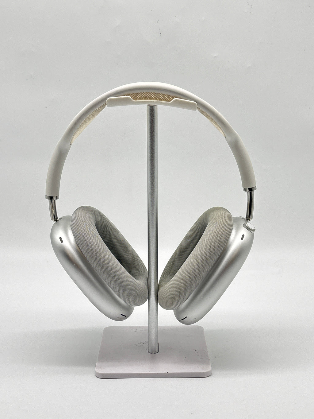 Apple AirPods Max A2096 Over-Ear Headphones Active Noise Cancelling - Used