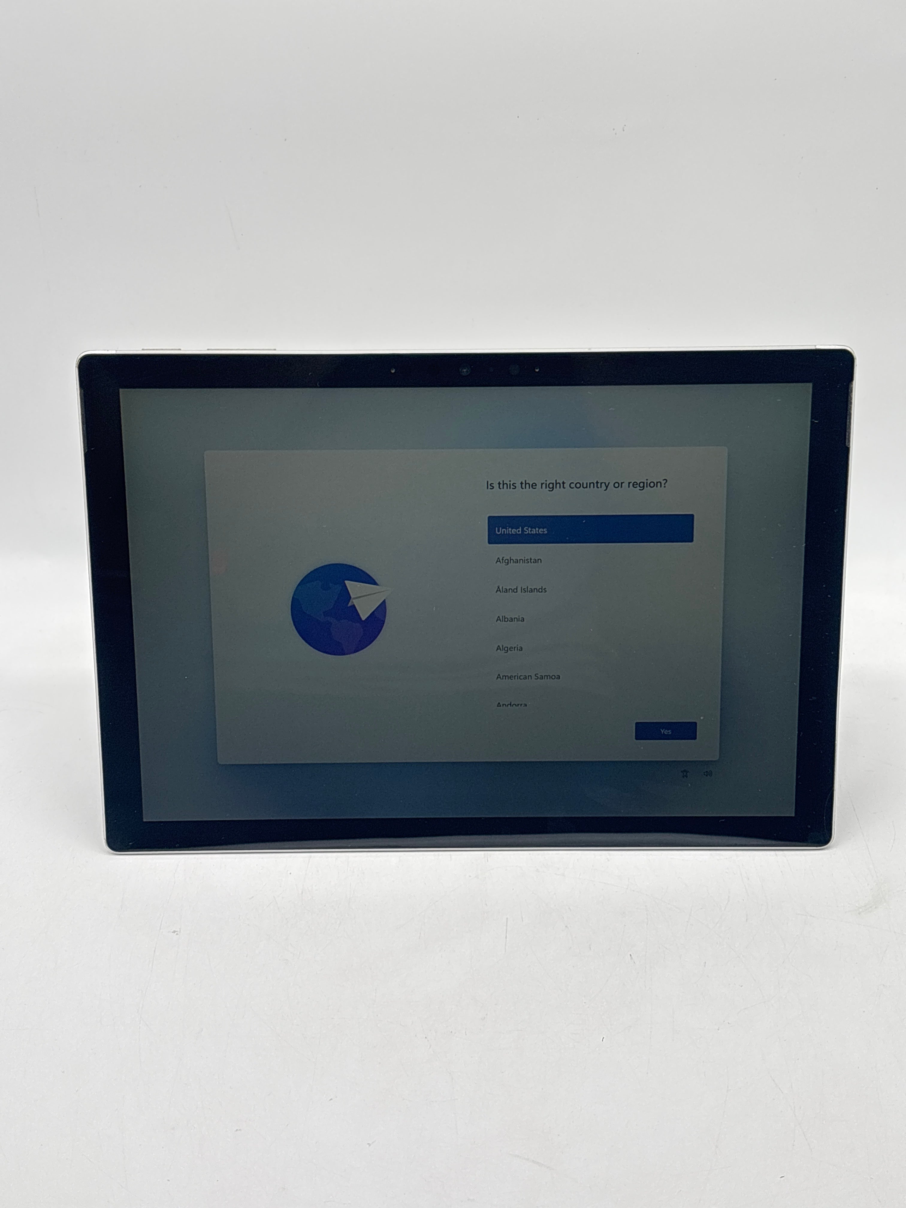 Microsoft Surface Pro 7 Model 1866 i5-1035G7 8GB RAM 128GB SSD - For Parts (Read DESC)