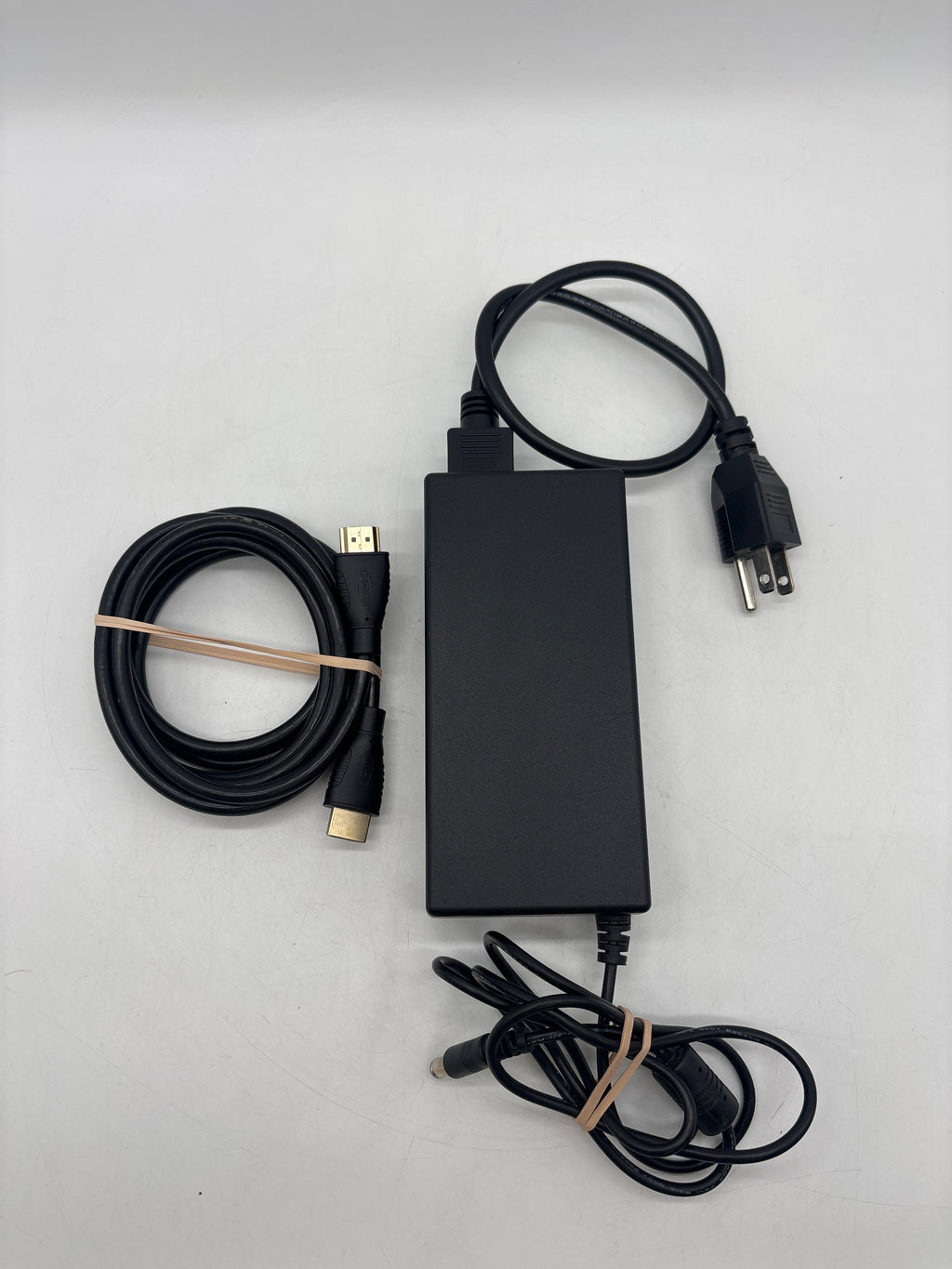 Reolink RLN8-410 Surveillance Camera 2TB Storage Wired Black Used
