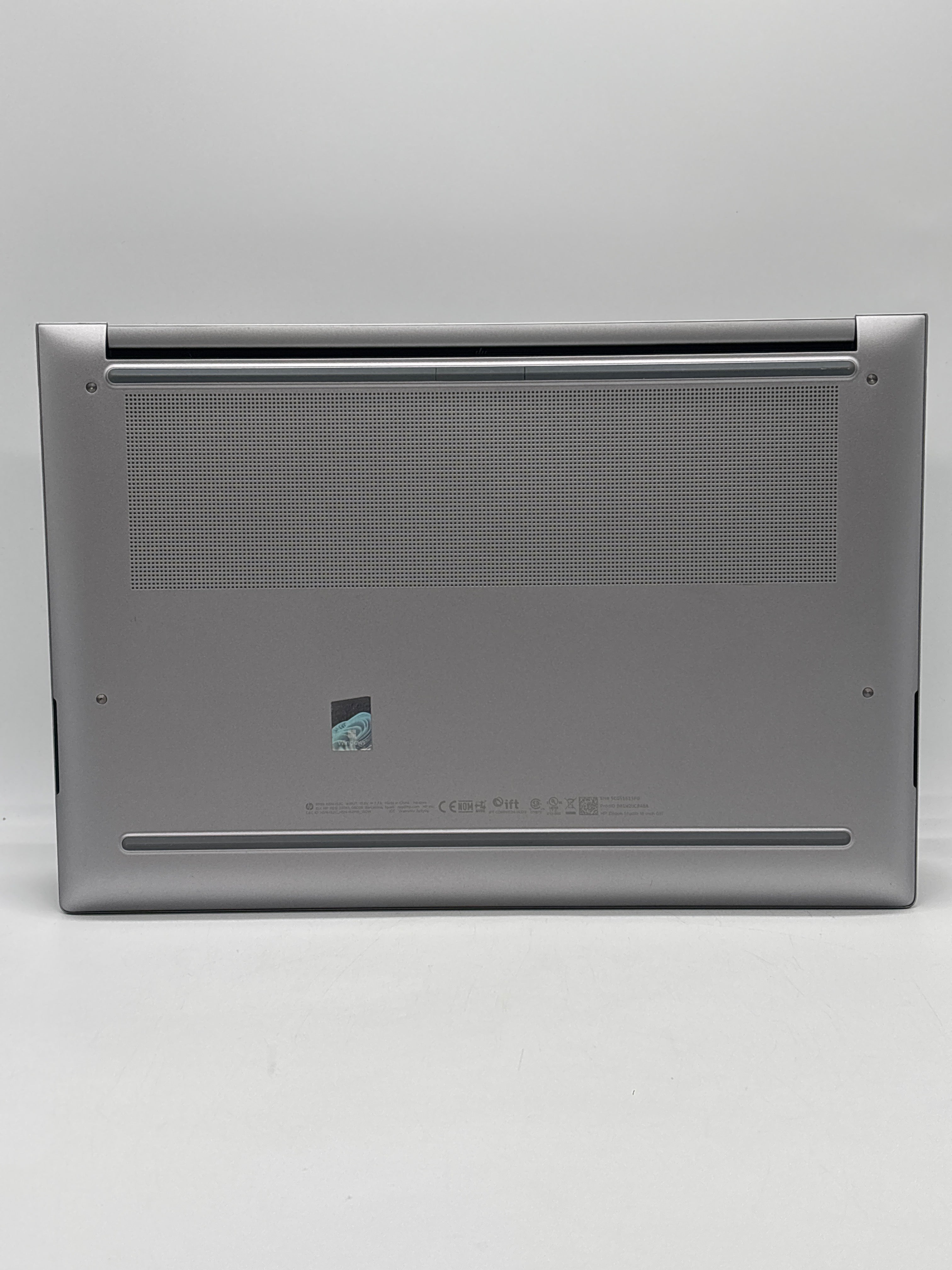 HP ZBook Studio 16 G11 Ultra 7 165H 64GB RAM 1TB SSD RTX 3000