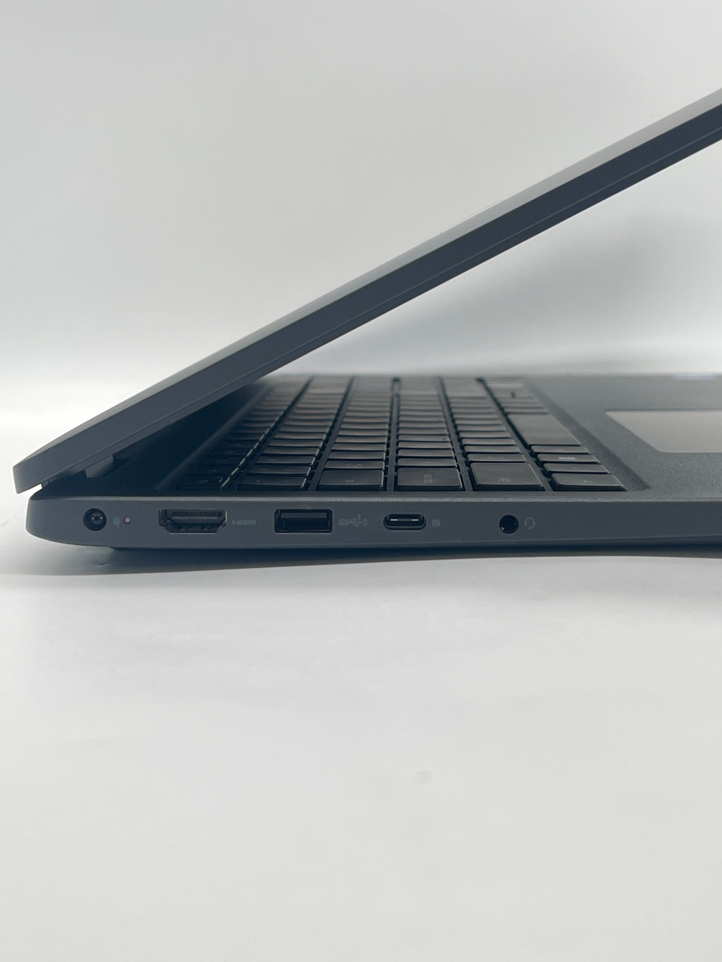 Dell Latitude 3540 i5-1335U 32GB RAM 256GB SSD