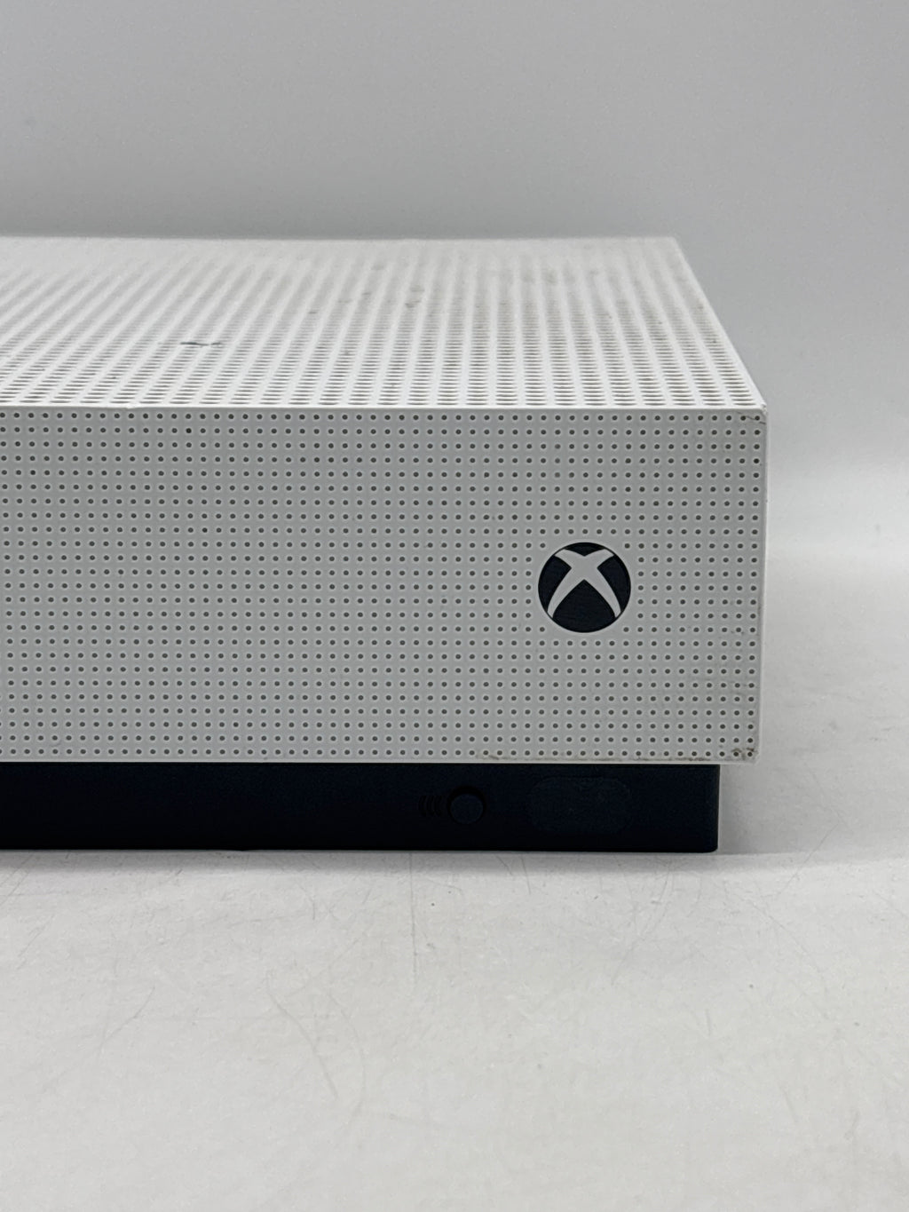 Microsoft Xbox One S All-Digital Edition 1TB Model 1681 White Console - Used