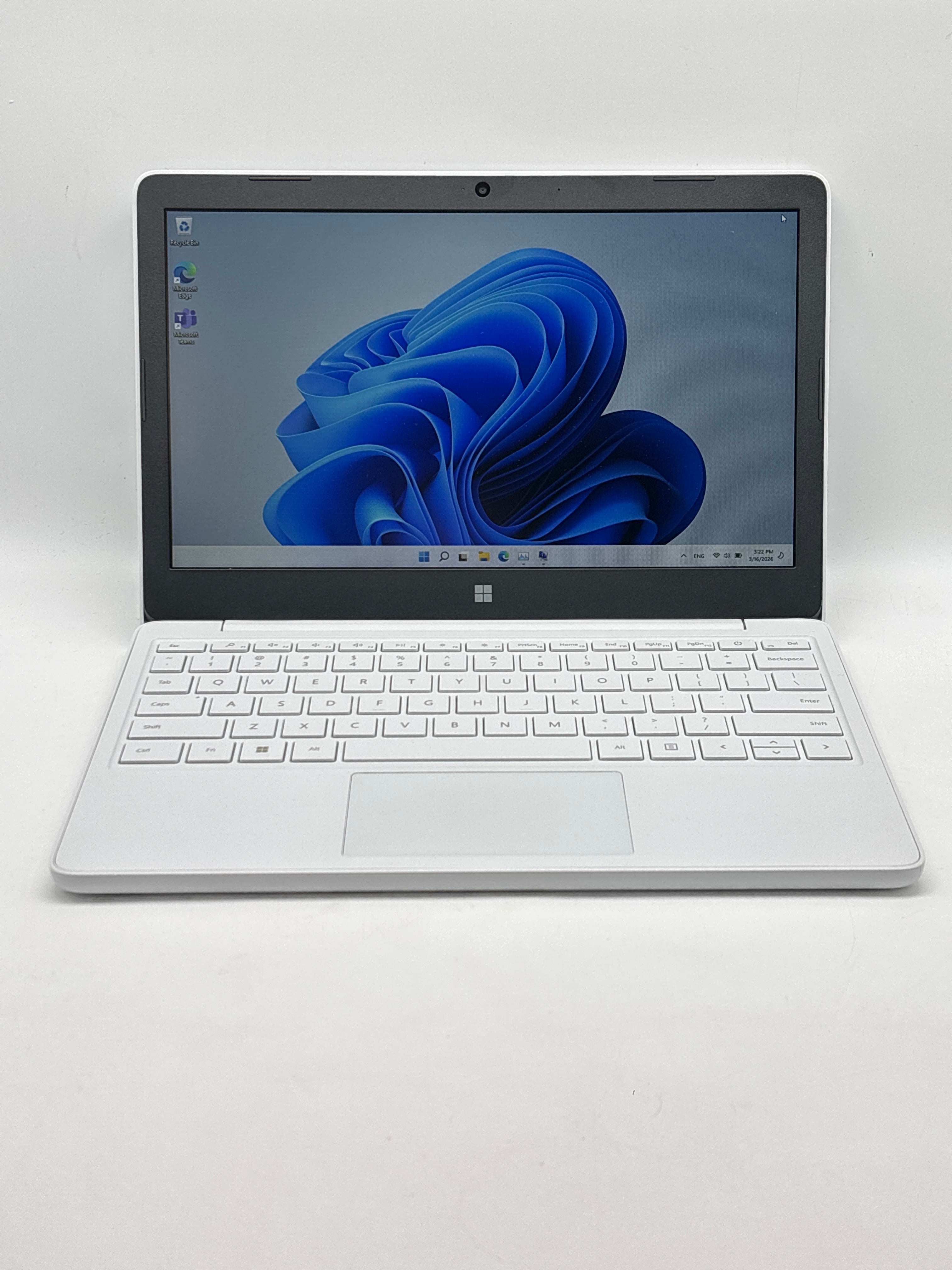 Microsoft Surface Laptop SE Celeron N4120 8GB RAM 128GB SD - Used