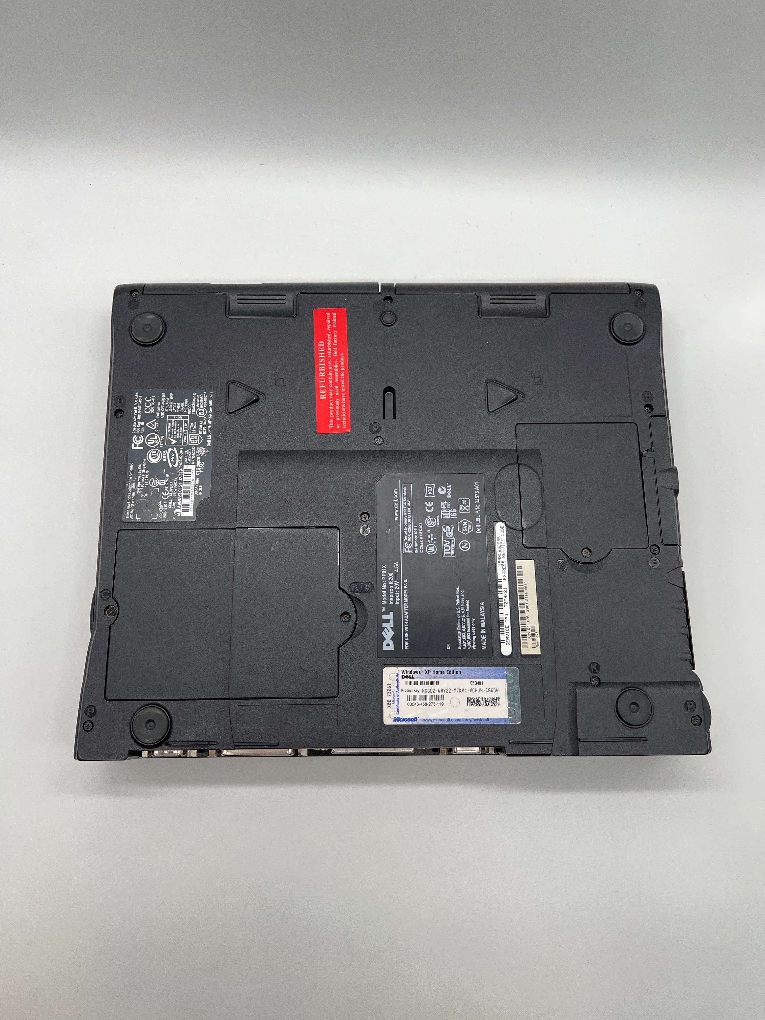 Dell Inspiron 8200 Laptop Black Intel Pentium 4M For Parts
