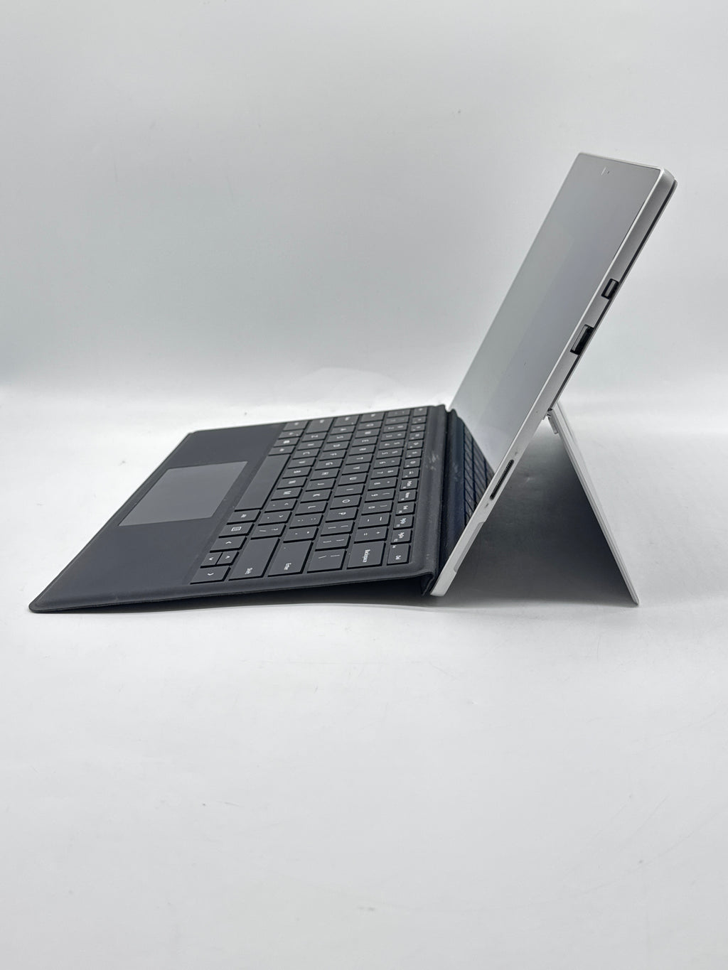 Microsoft Surface Pro 1796 Core i5 7300U 4GB RAM 128GB SSD - Used