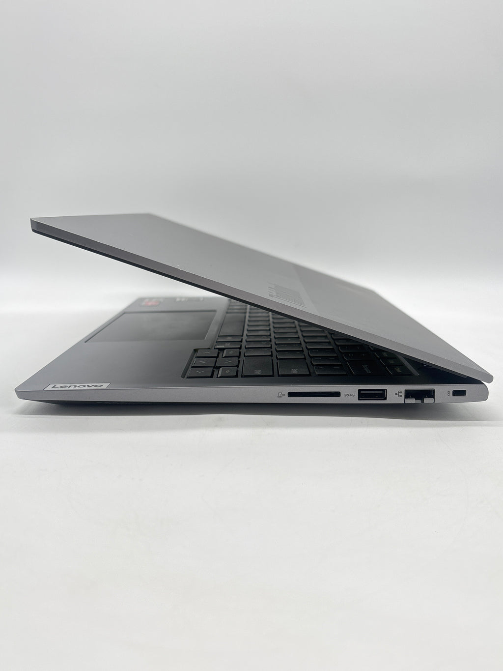 Lenovo Thinkbook 14 Ryzen 3 7330U 16GB RAM 256GB SSD