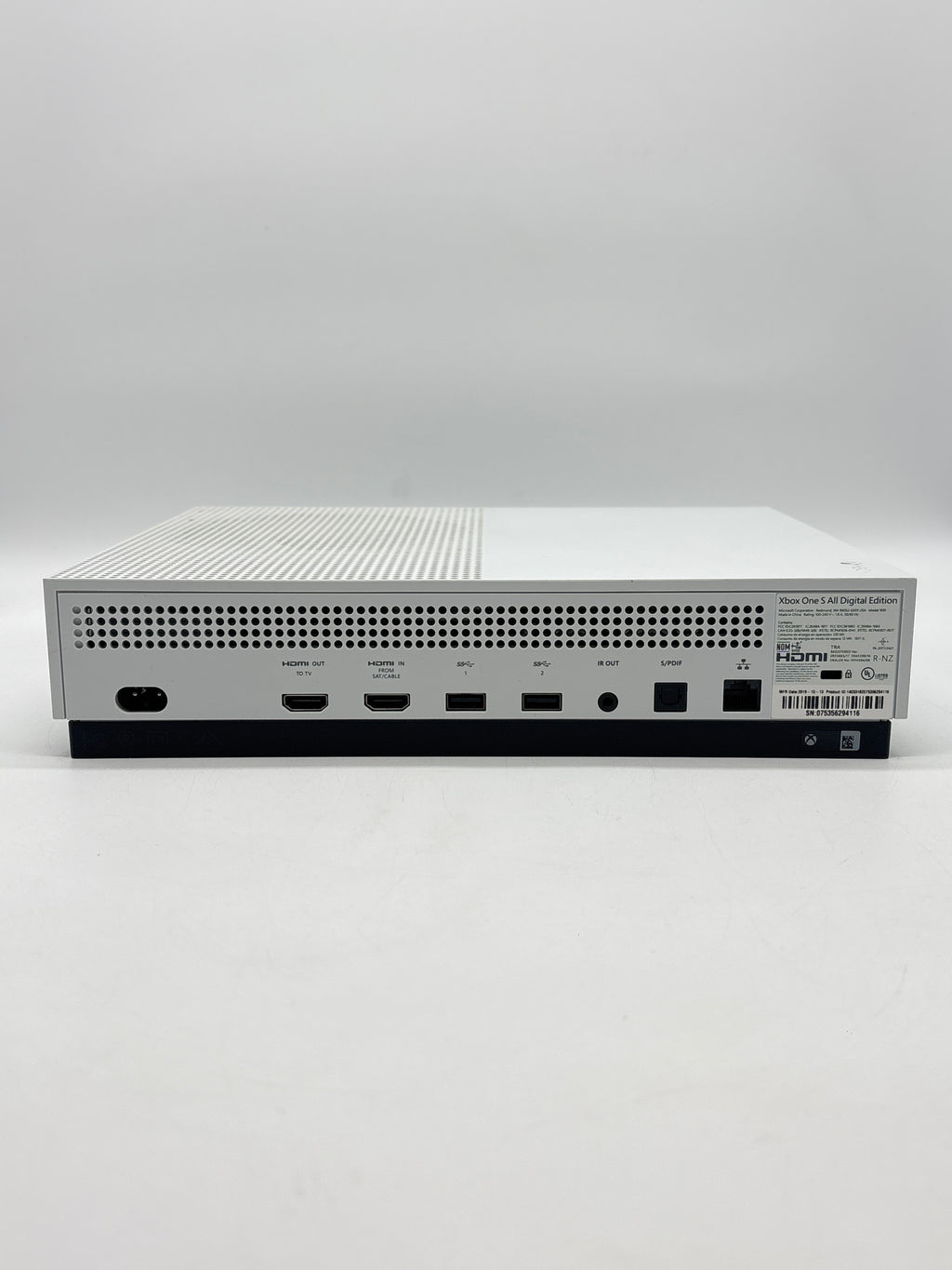 Microsoft Xbox One S All-Digital Edition 1681 500GB Console White