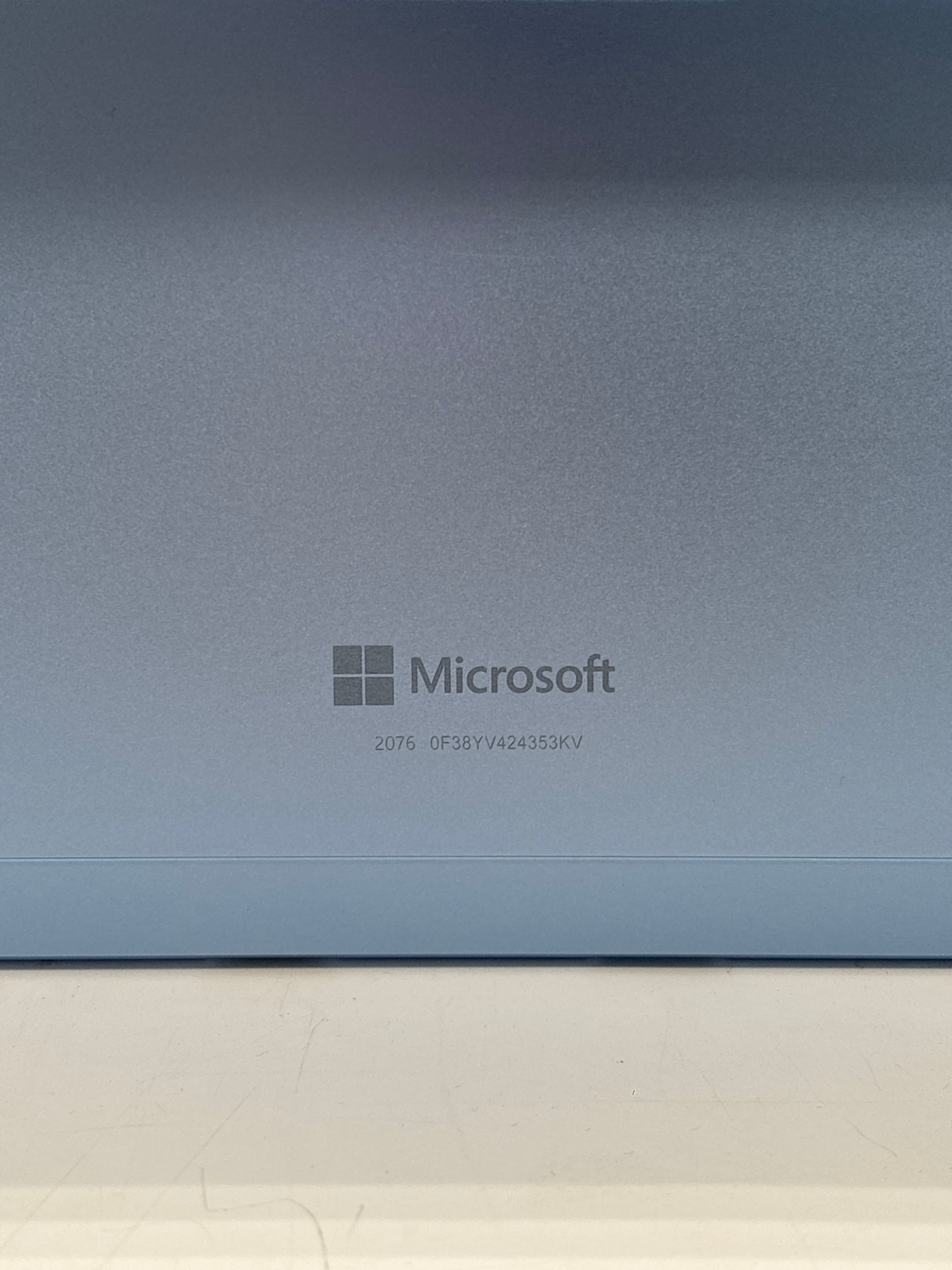 Microsoft Surface Pro 11 2076 Snapdragon X 10-Core 16GB RAM 512GB SSD
