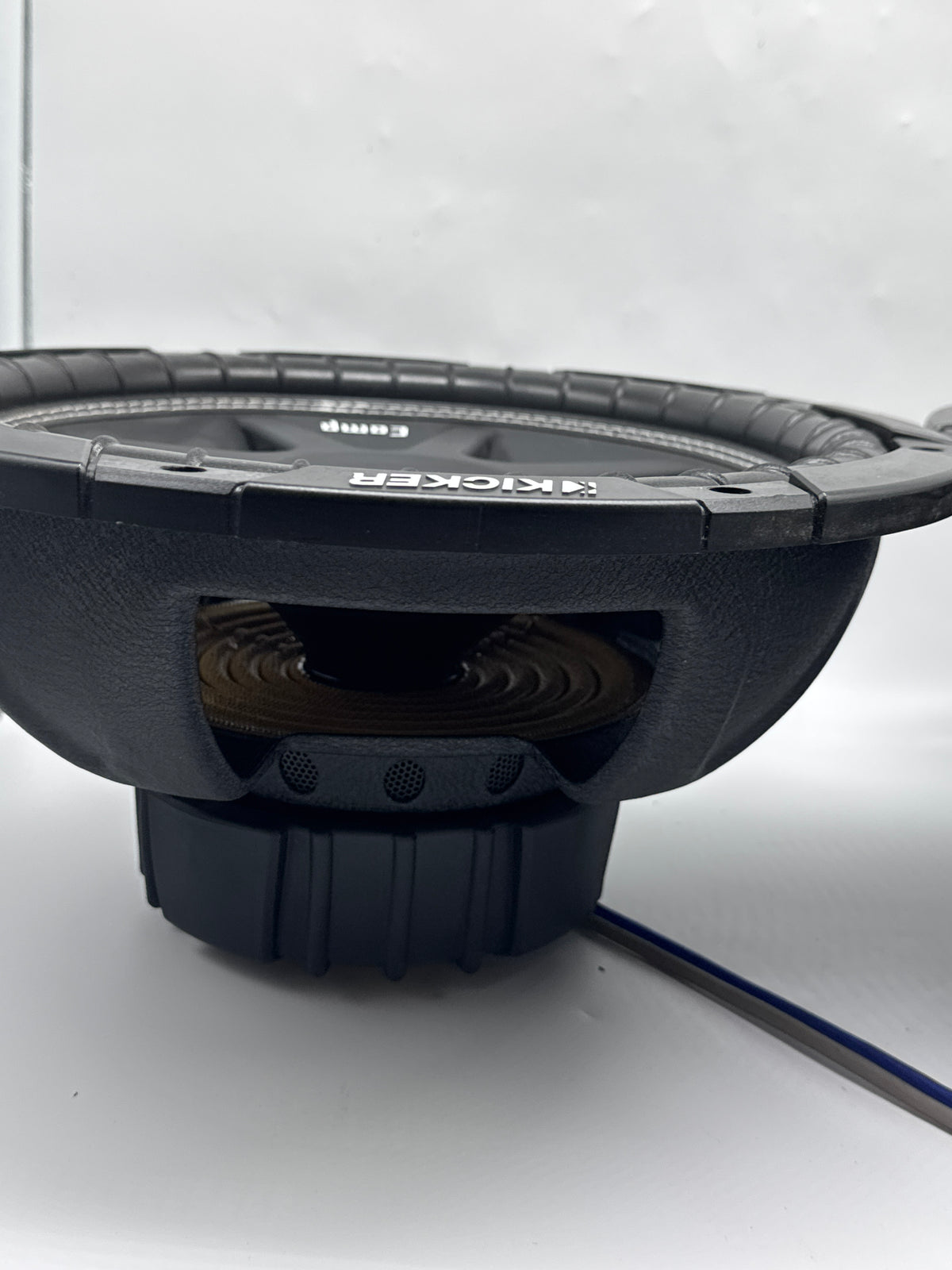 Kicker 43C124 Comp Series 12in 4-Ohm Subwoofers Pair 300W RMS 600W Peak - Used