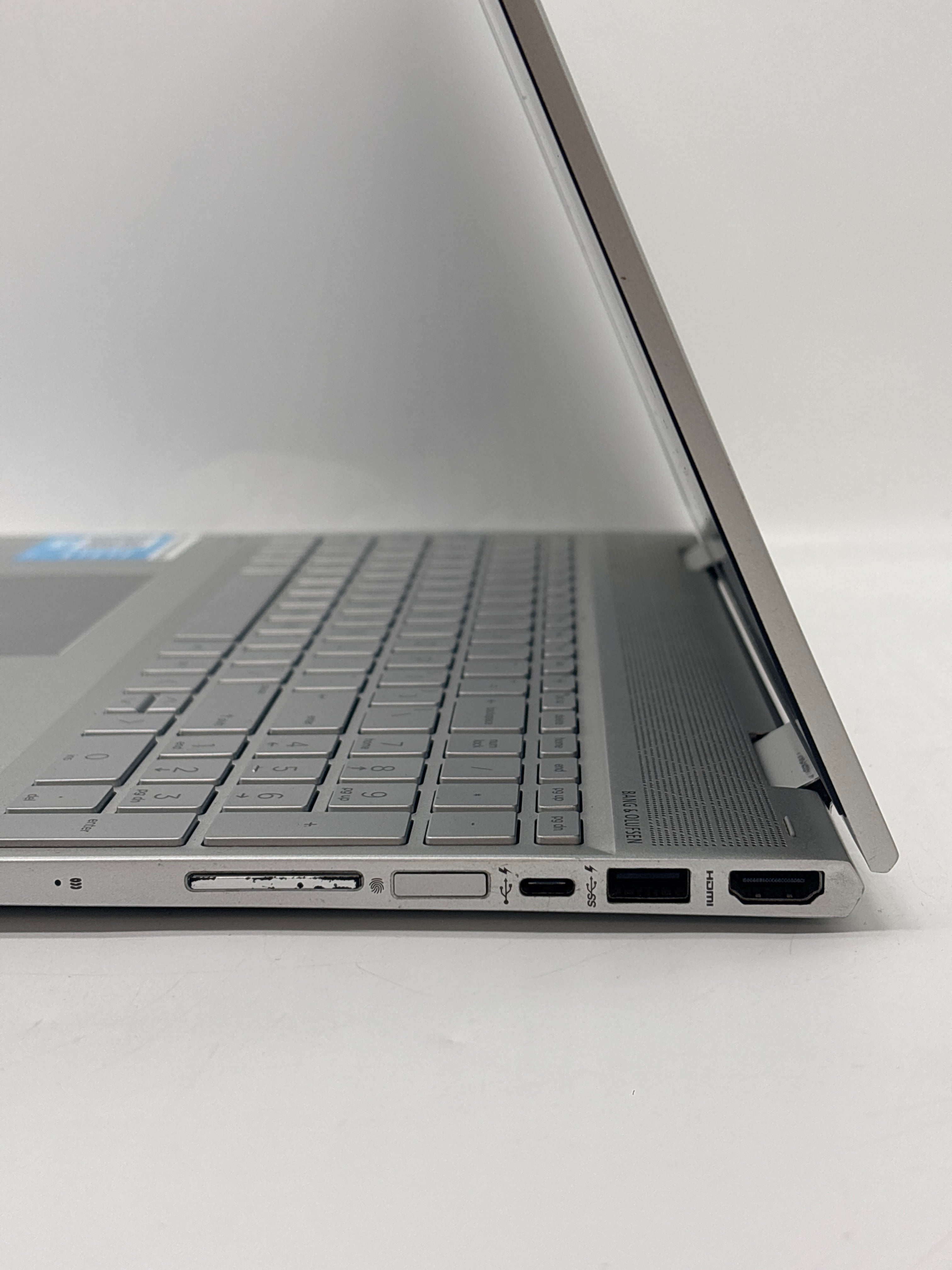 HP Envy x360 15-CN1065NR 15.6" Core i7-8565U 8GB RAM 128GB SSD - For Parts