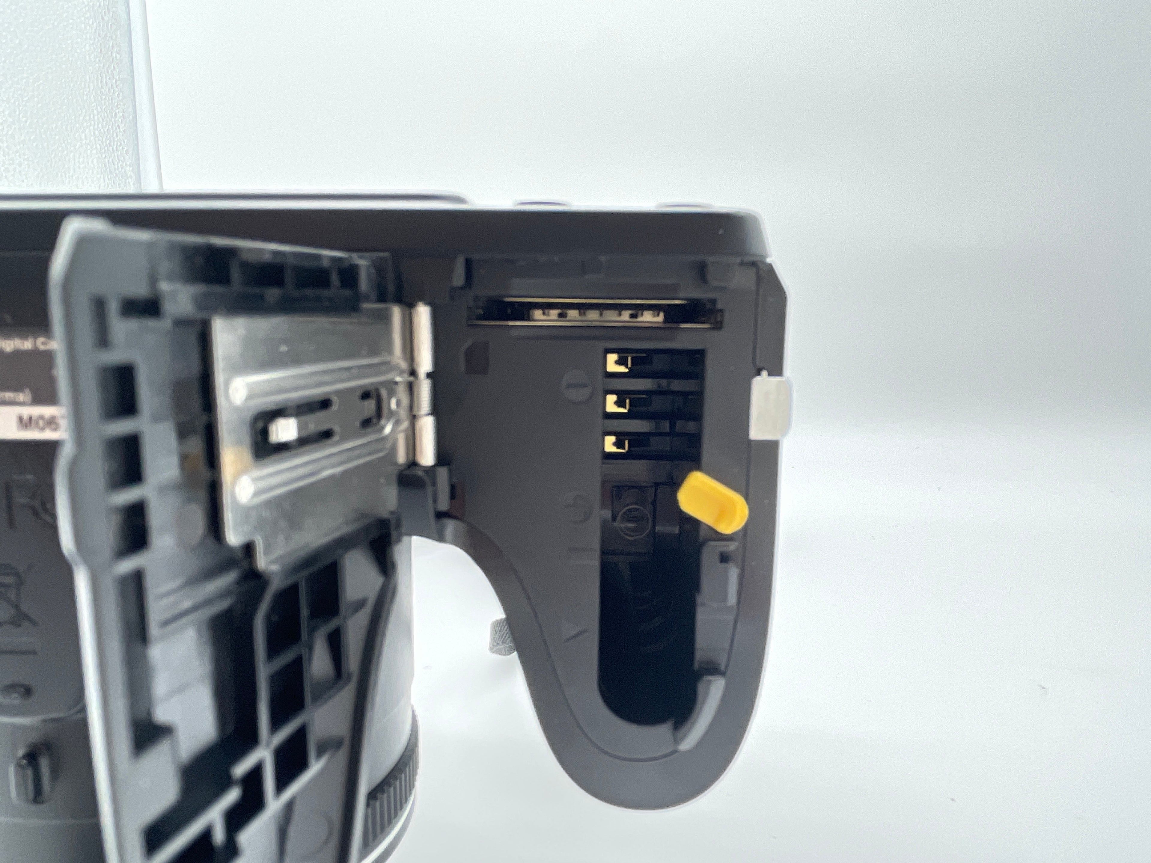 Kodak PIXPRO AZ425 Digital Camera