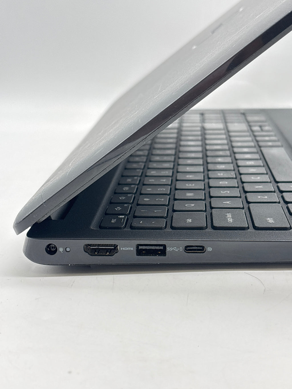 Dell Latitude 3520 Core i5 1135G7 8GB RAM 256GB SSD 15.6in Read