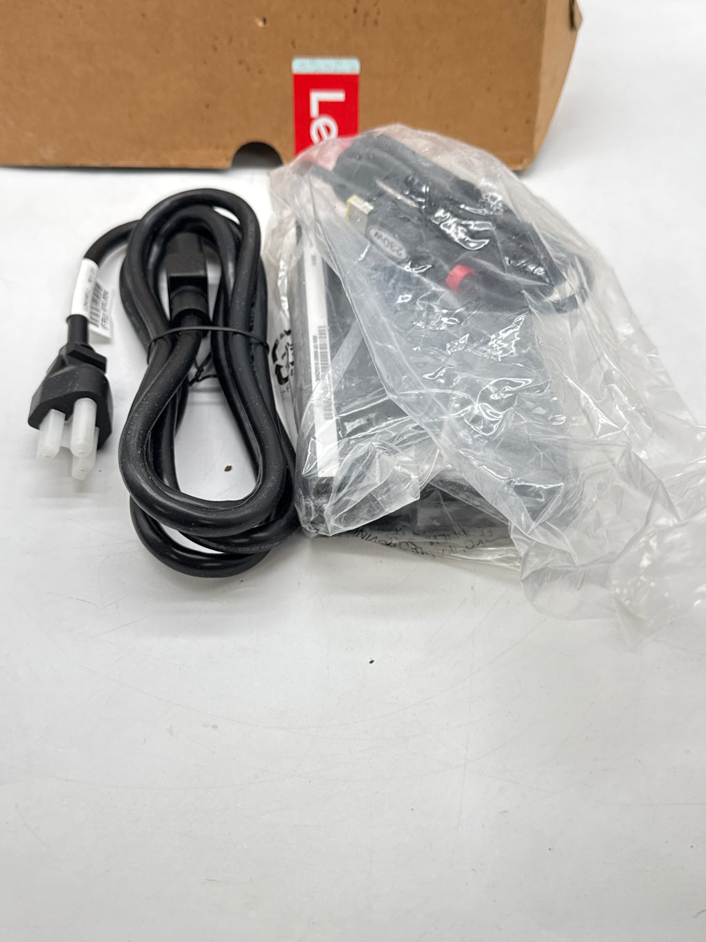 Lenovo ThinkPad Thunderbolt 3 Gen 2 Docking Station - Open Box