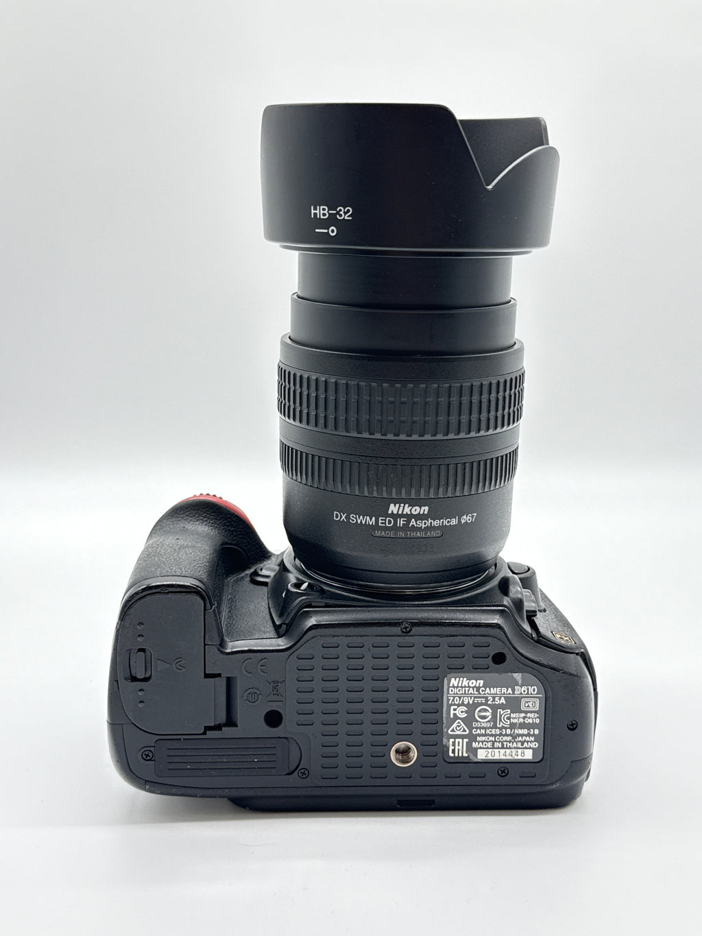 Nikon D610 Digital Camera 24.3MP w/ Nikon 18-70mm Lens (Shutter Count 32285)