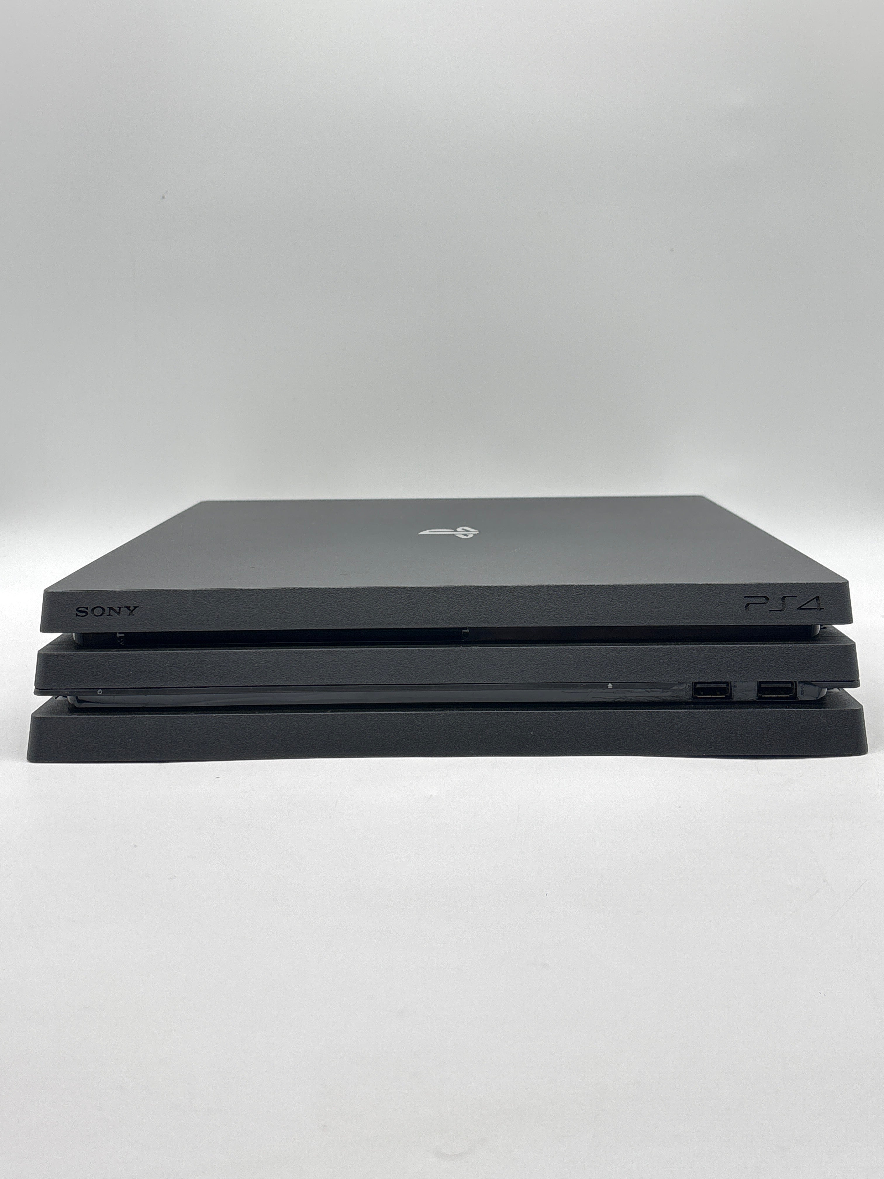 Sony PlayStation 4 Pro CUH-7015B 1TB - Used (Firmware 9.04)