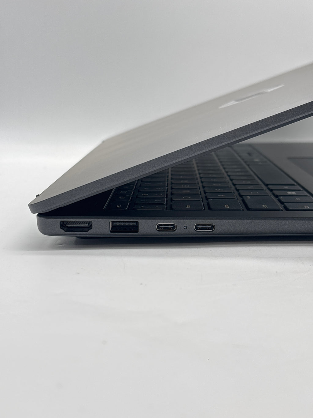 HP OmniBook 3 16-by0299nr 16" AMD Ryzen 3 8GB RAM 512GB SSD Black - Open Box