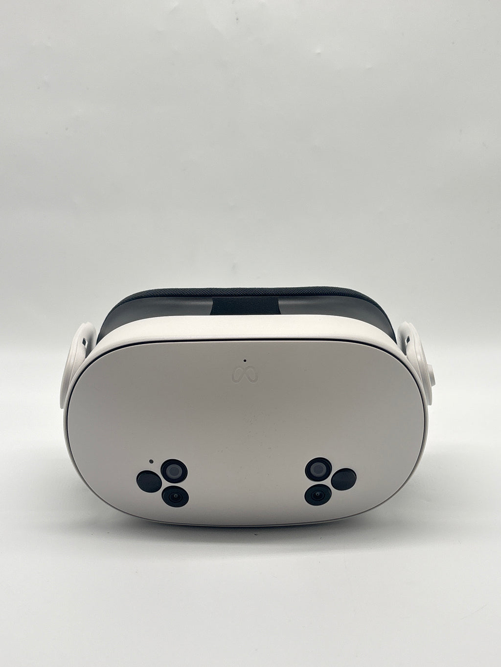 Meta Quest 3S P97 128GB VR Headset with BOBOVR S3 Pro Strap - Used
