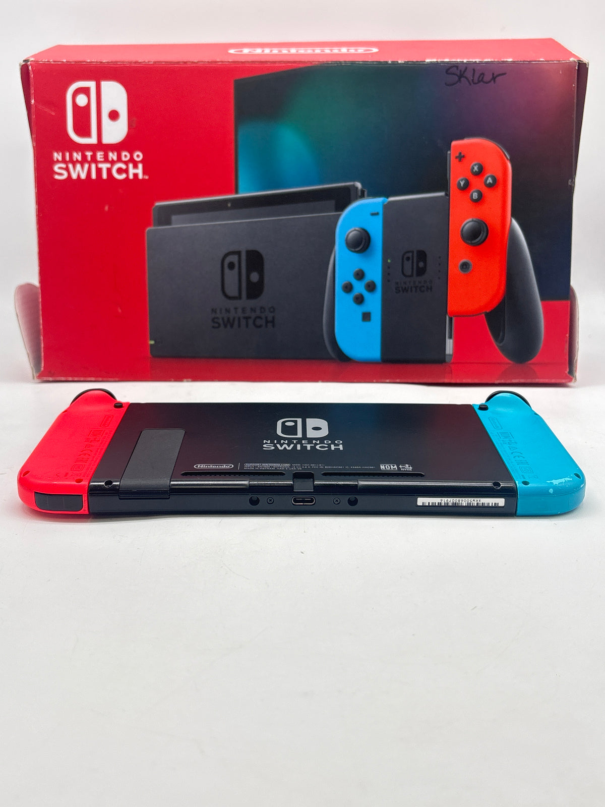 Nintendo Switch HAC-001-01 32GB Gray Used With Box Joy-Cons