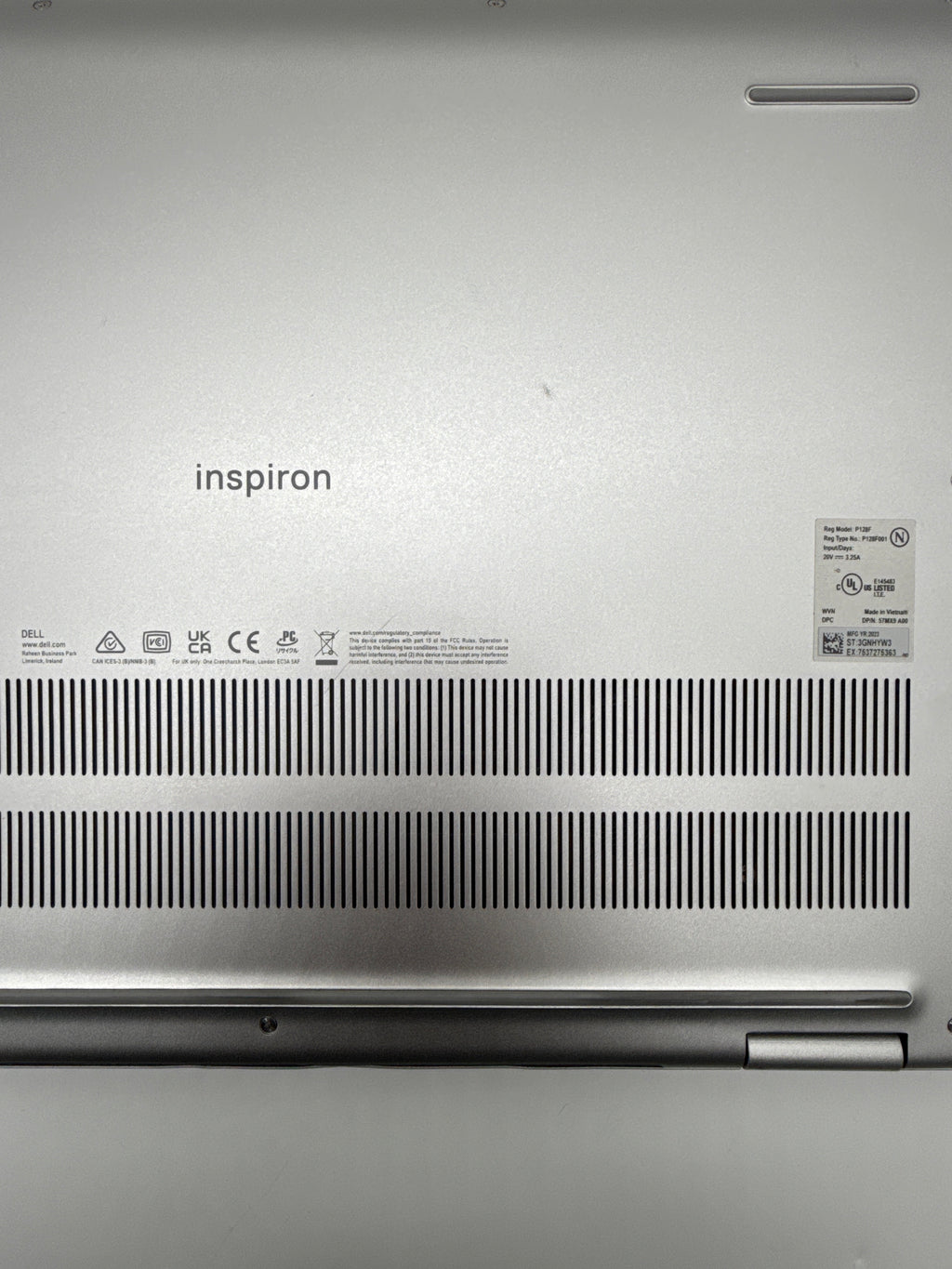 Dell Inspiron 16 7630 2-in-1 i7-1360P 16GB 1TB SSD - Bent USB port/Fully Functional