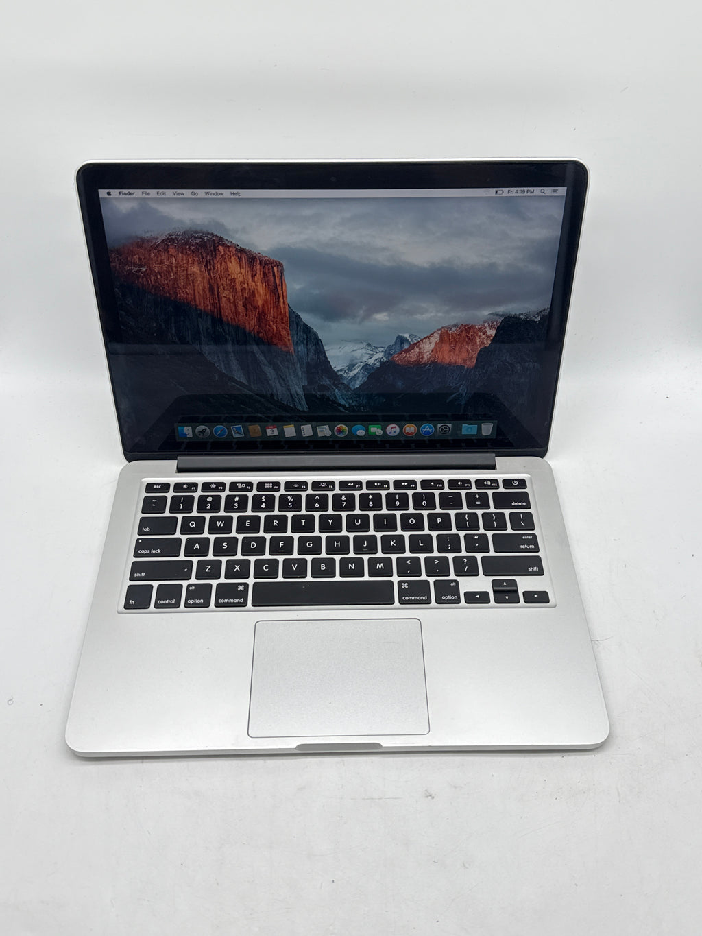 Apple MacBook Pro 15" A1398 i5 8gb RAM 256GB Flash Storage - Used