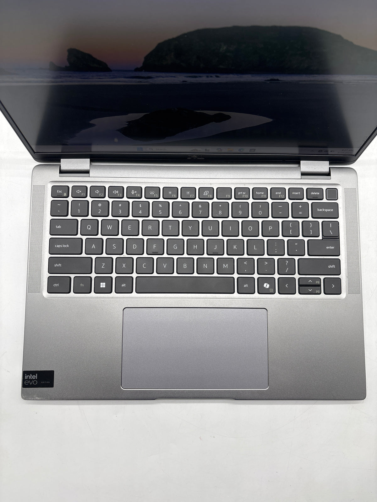 Dell Latitude 7450 14" Intel Core Ultra 7 165H 32GB RAM 512GB SSD Gray - Used