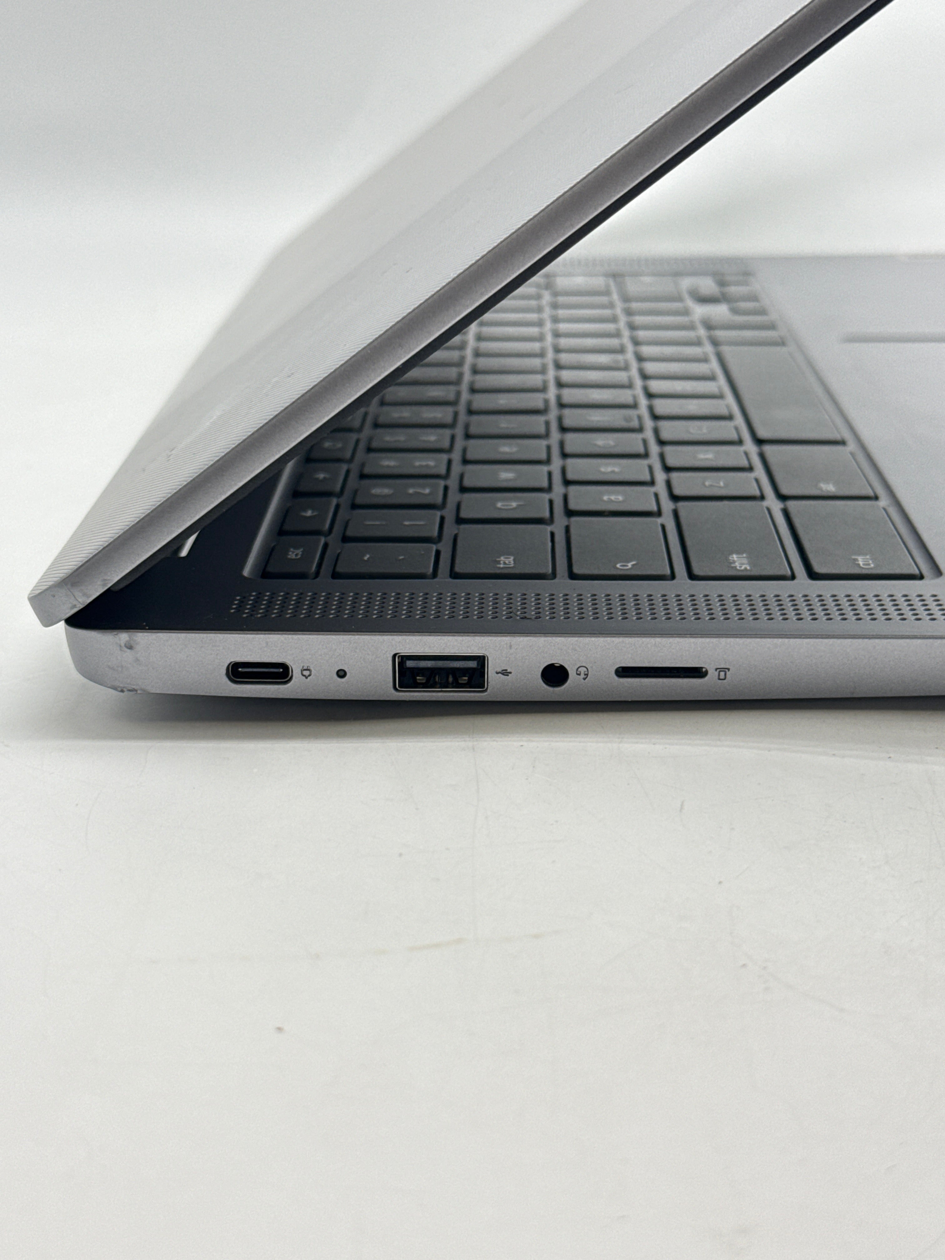 Lenovo IdeaPad 3 Chrome 14M836 MT8183 4GB RAM 64GB HDD - Used