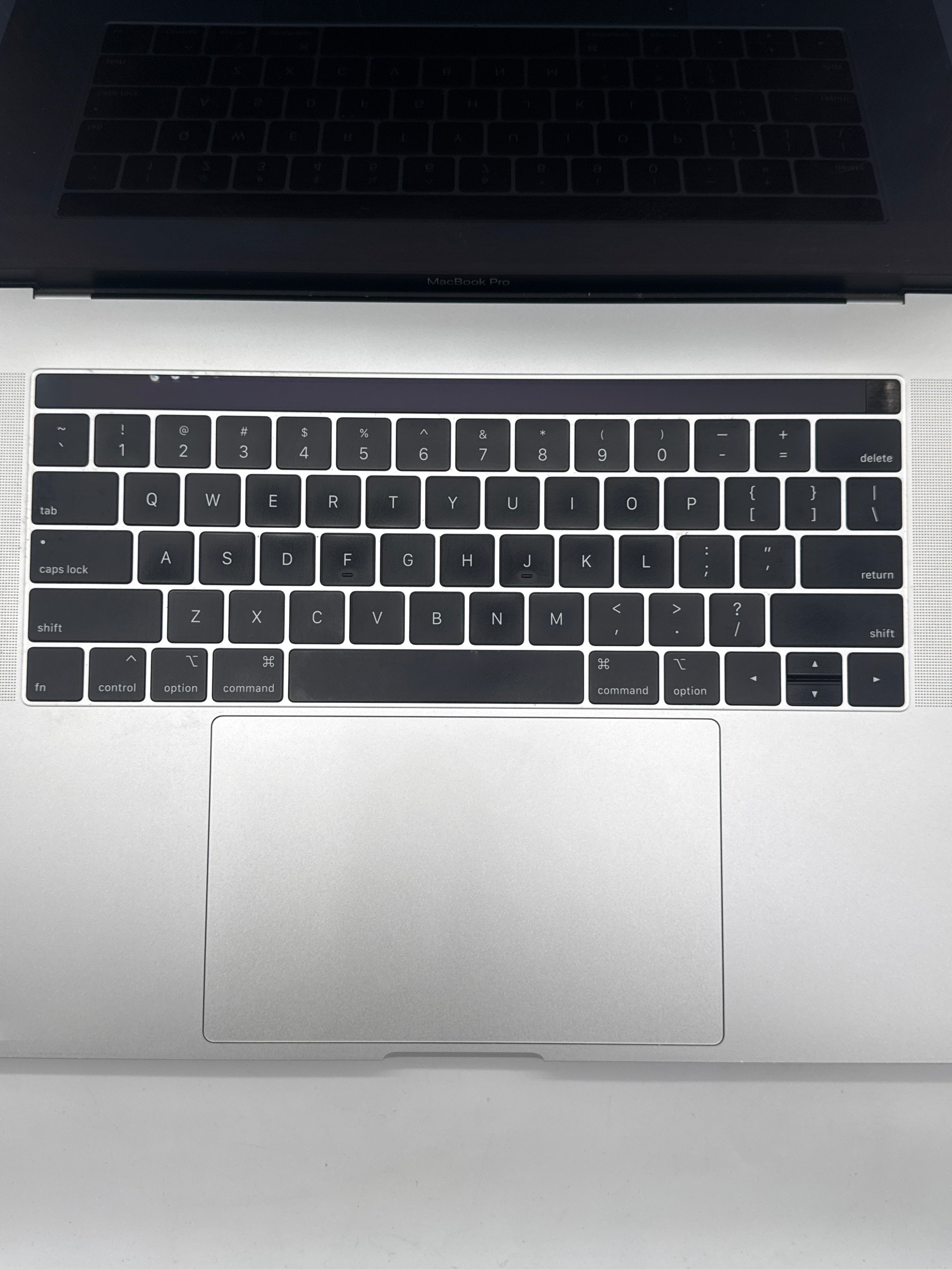 Apple MacBook Pro 15" A1990 i7 16B RAM 512GB SSD - Used