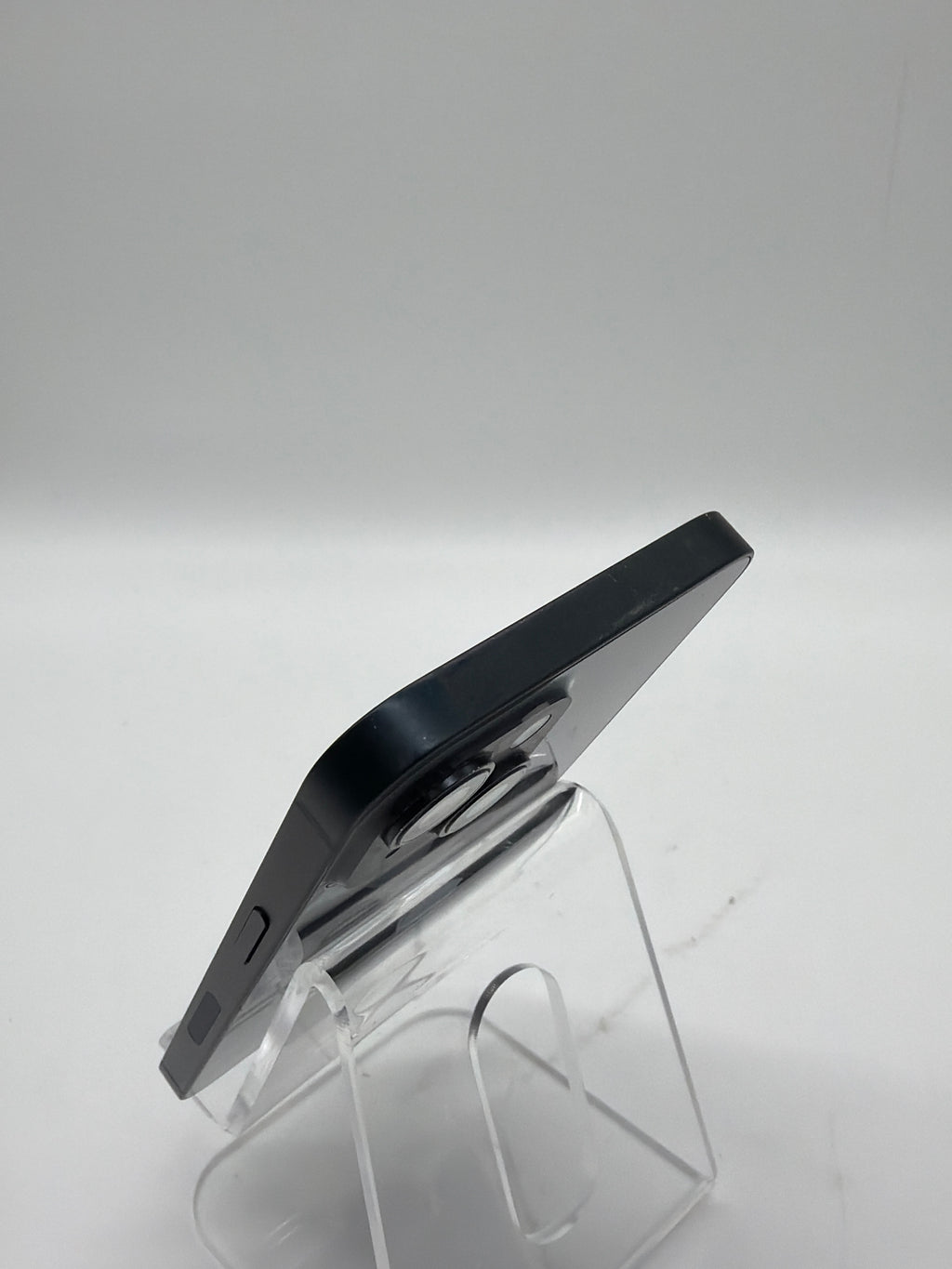 Unlocked Apple iPhone 14 128GB  Midnight A2649 MPUA3LL/A