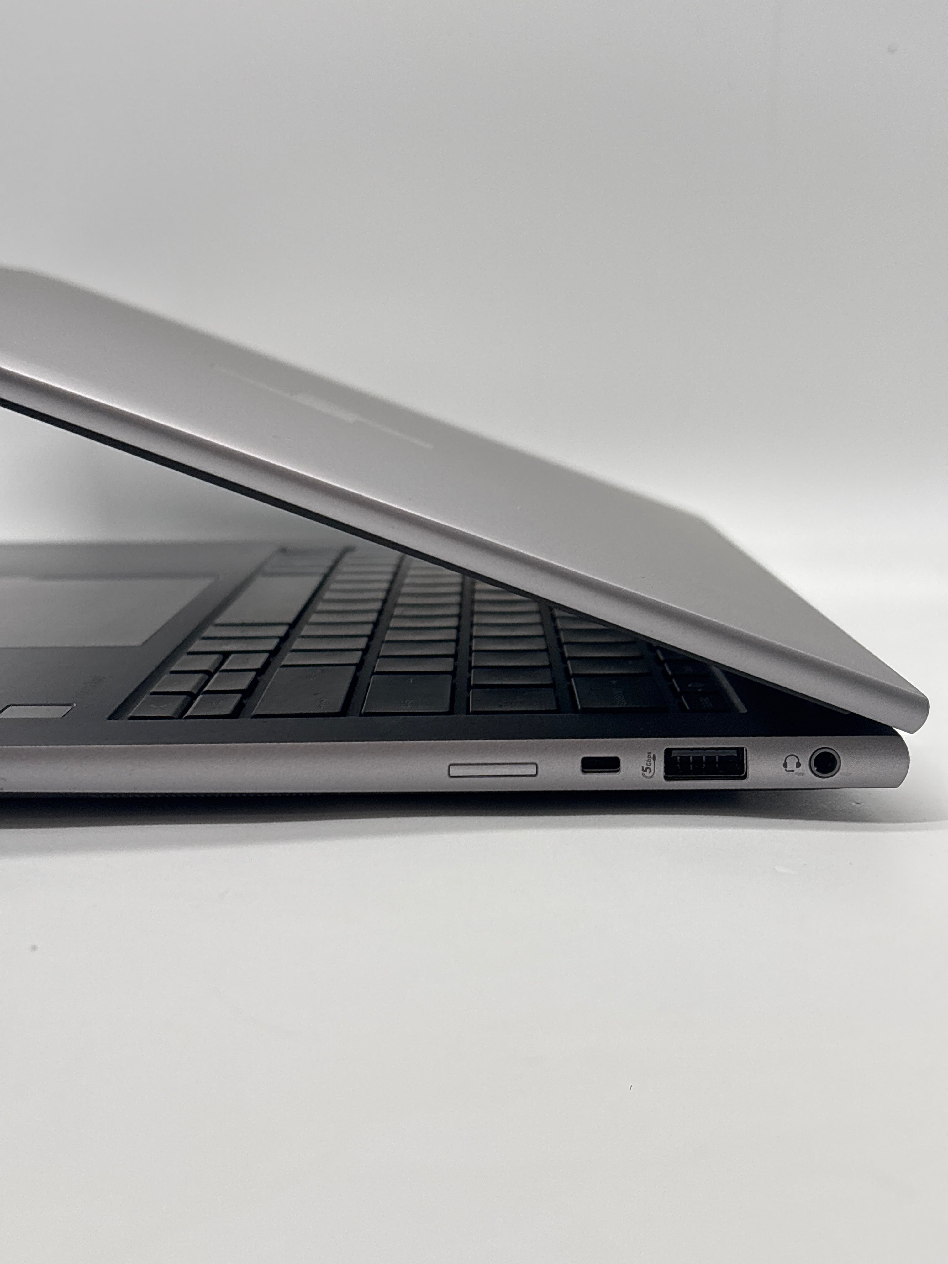 HP ZBook FireFly G11 Ultra 7 165H 32GB RAM 512GB SSD - For Parts (Read DESC)