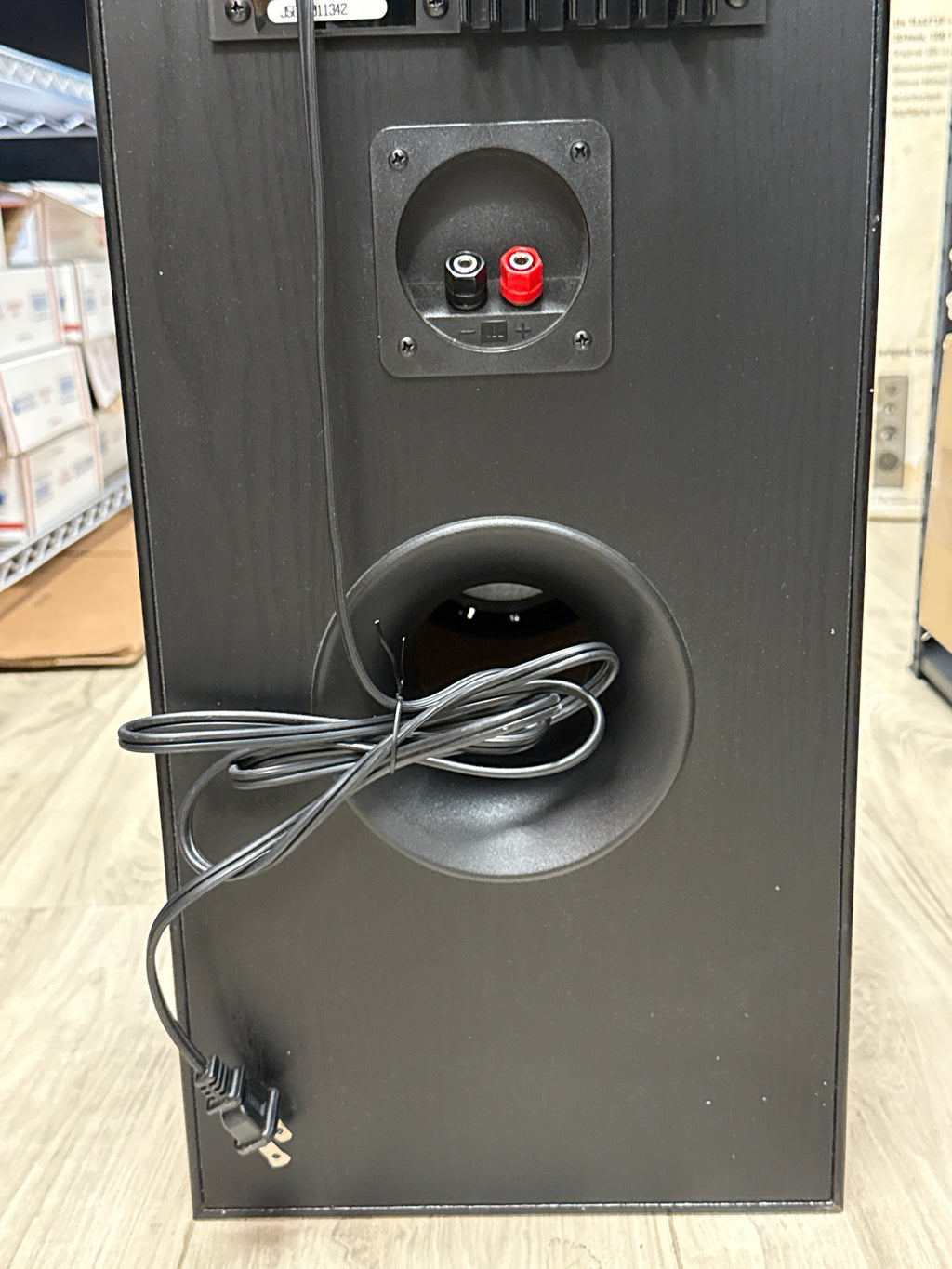 JBL TLX271P Powered Tower Speakers (Pair) w/ Original Box