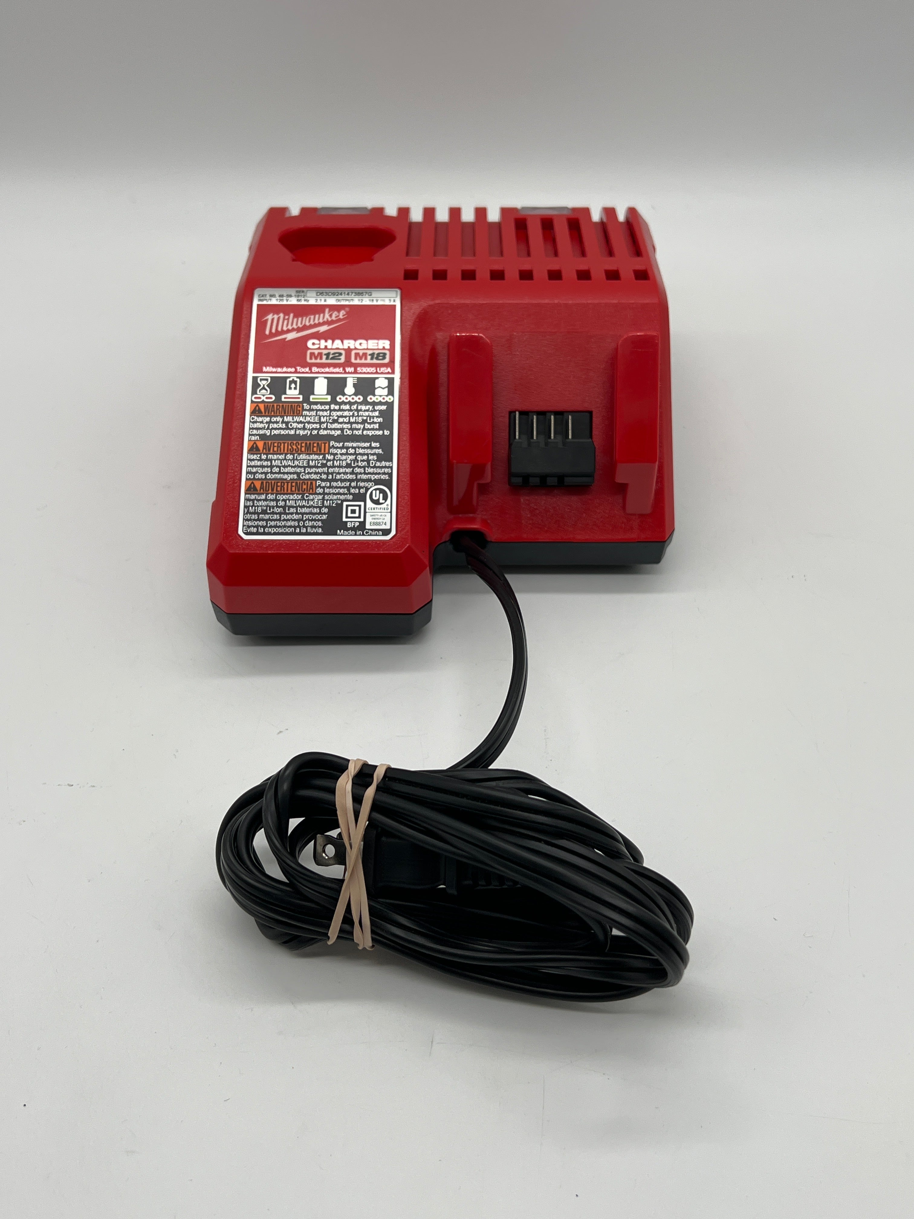 Milwaukee 48-59-1812 M12 M18 Battery Charger 18V Corded - Used