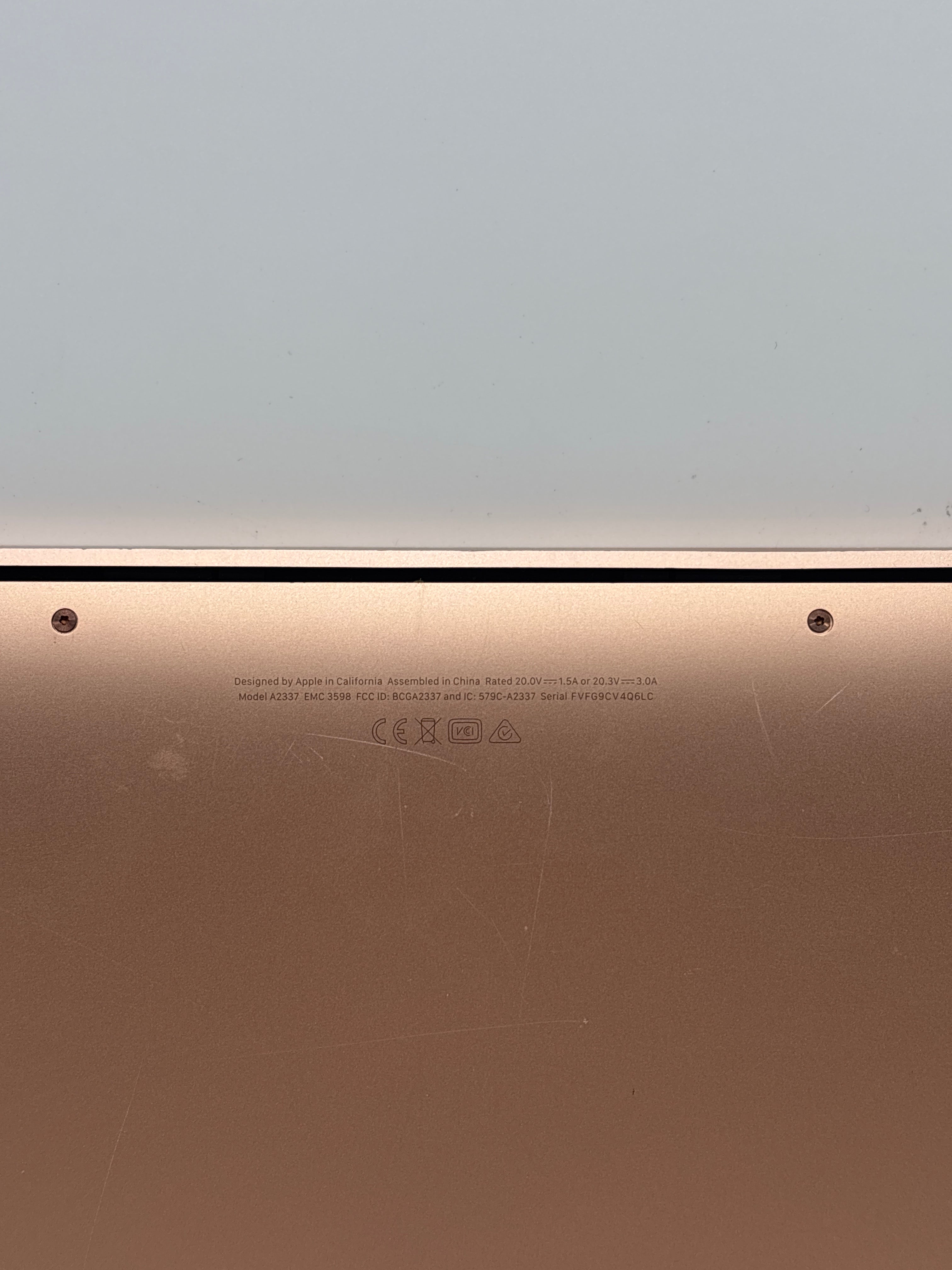 Apple MacBook Air 13.3" M1 8GB RAM 256GB SSD - For Parts