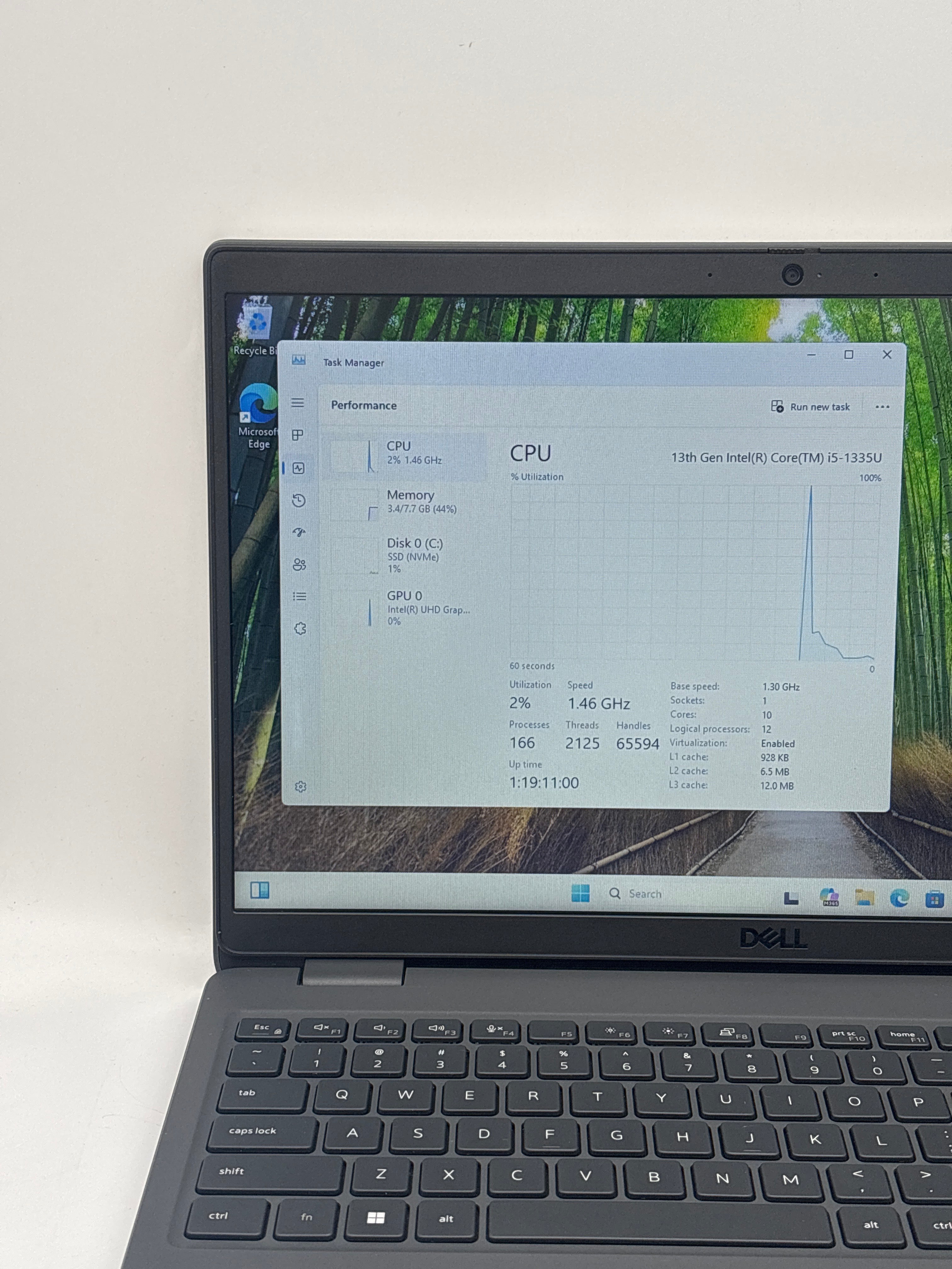 Dell Latitude 3540 15.6" Intel Core i5-1335U 8GB RAM 256GB SSD Black - Used