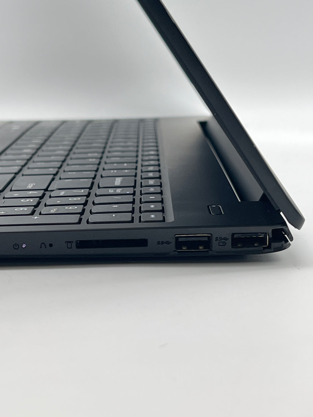 Lenovo IdeaPad S340-81N8 i3 8145U 8GB RAM 128GB SSD - Used